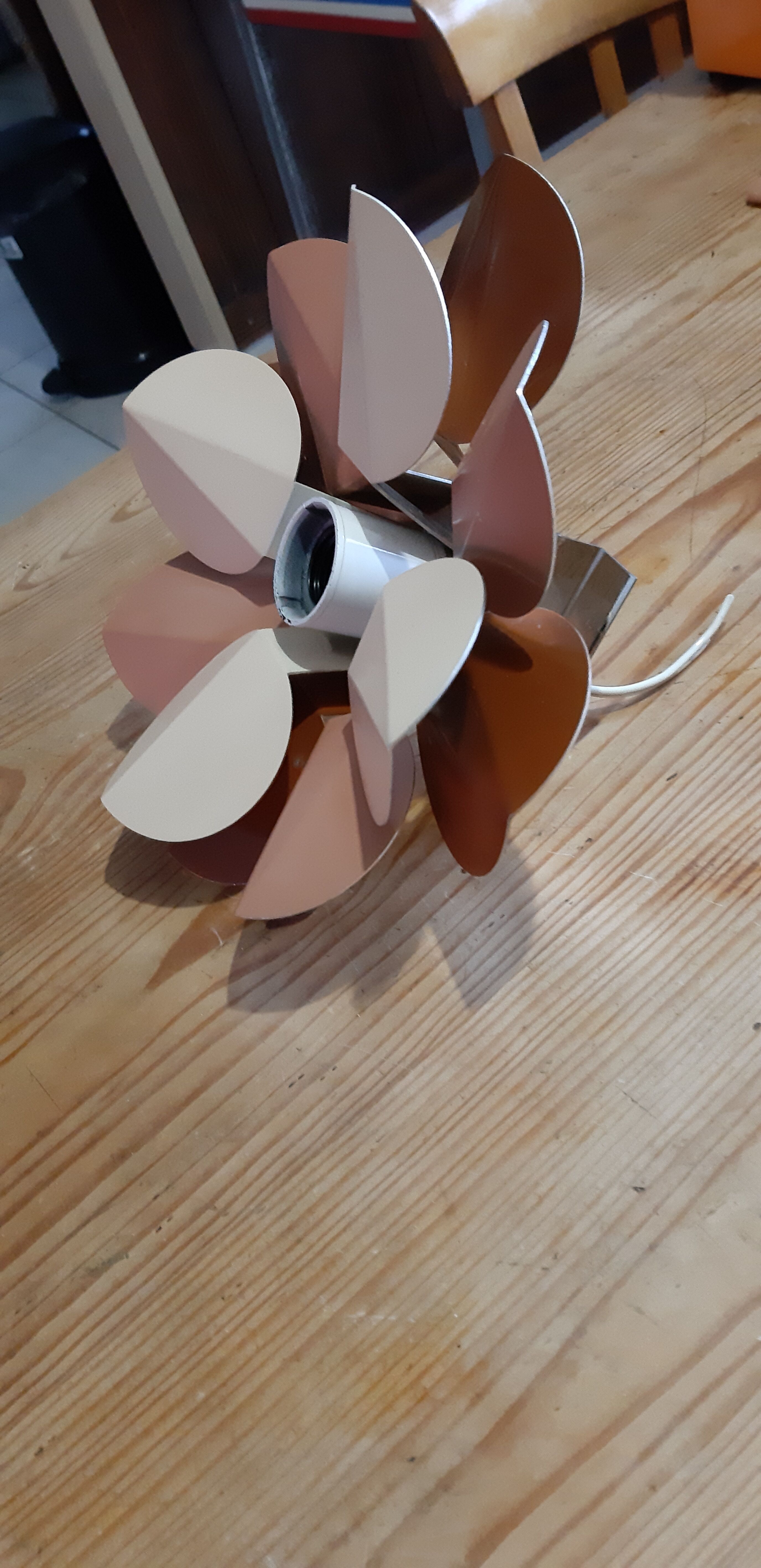 Vintage metal and chrome wall lamp " flower "