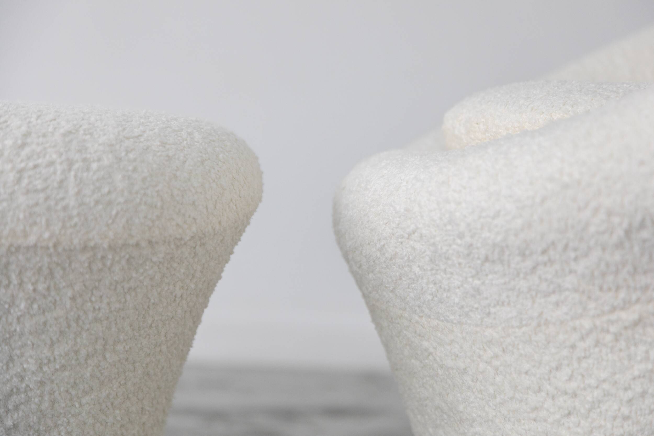 Mushroom armchair by Pierre Paulin for Artifort