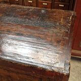 Polychrome chinese furniture