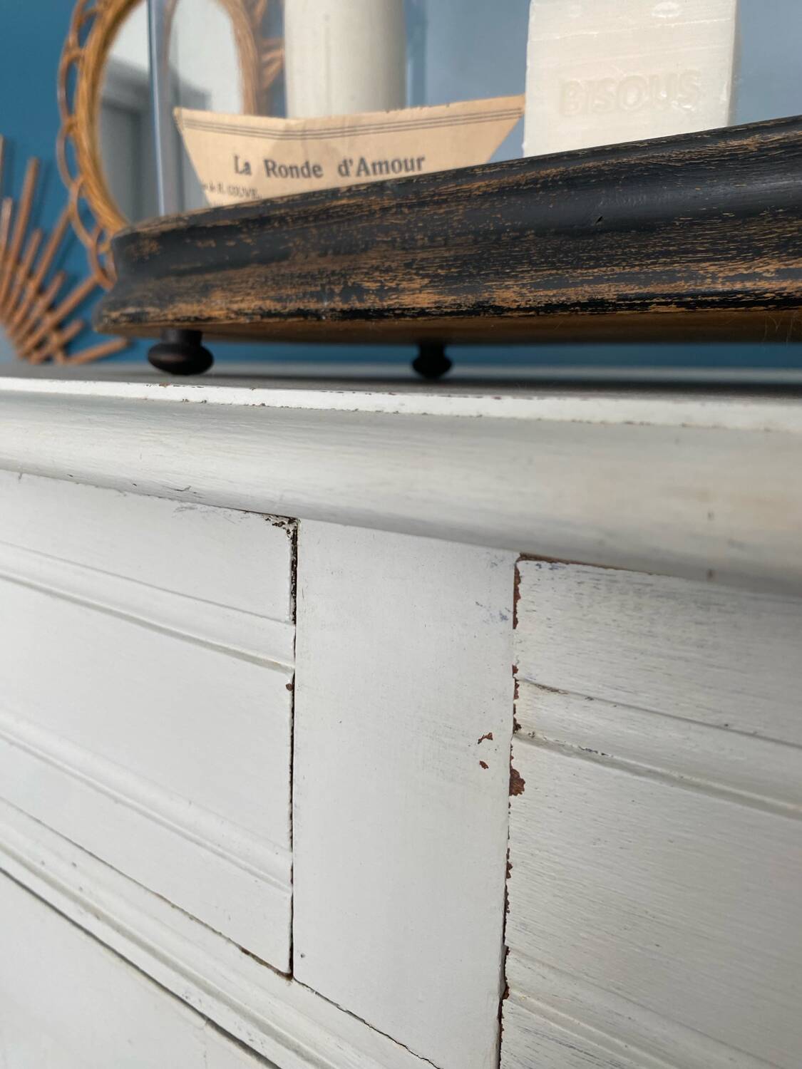 Small Parisian wardrobe