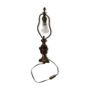 Lampe aux béliers second empire