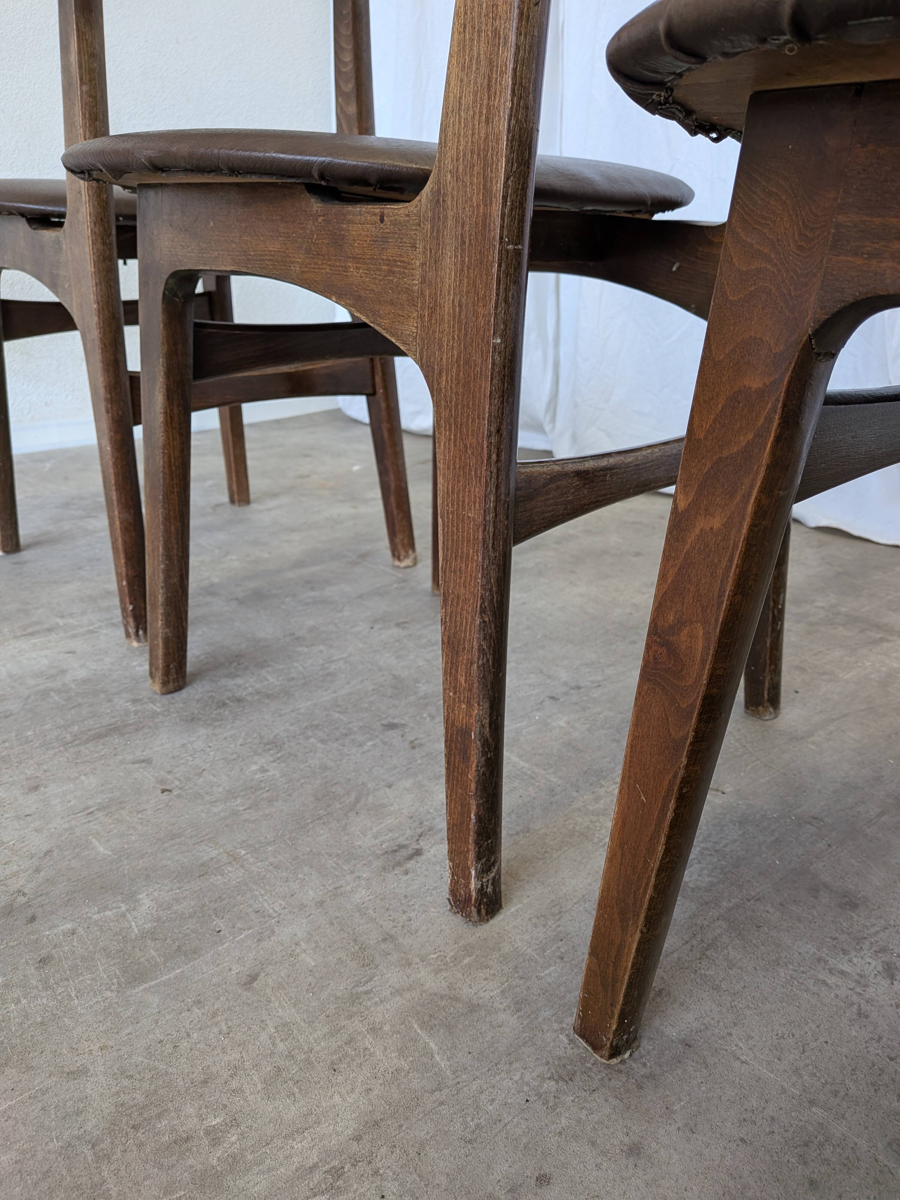 Set of 3 Vintage Wooden Dining Chairs with Brown Leather Seats / Mid-Centur