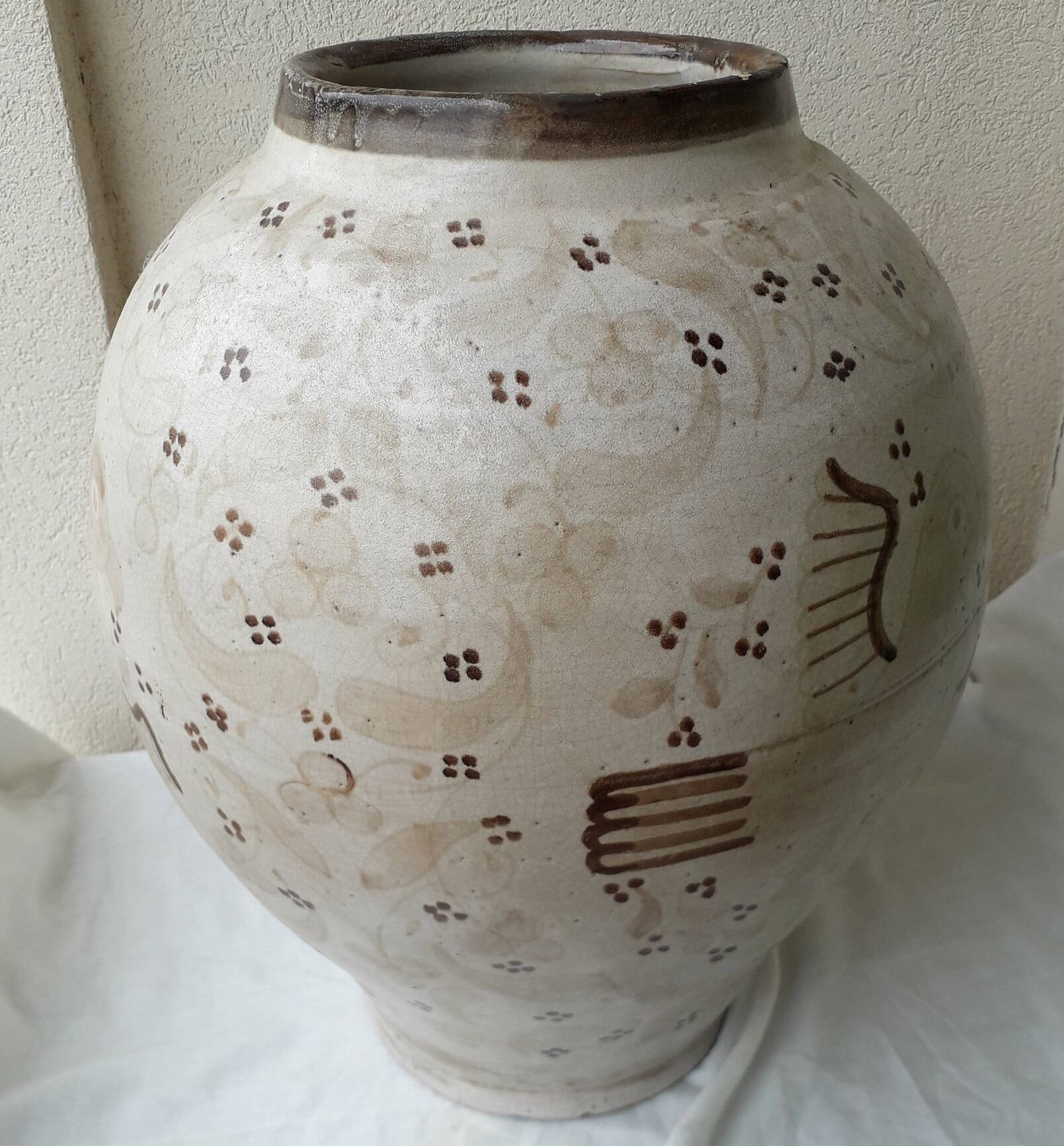 Jar umbrella stand
