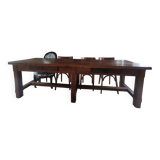 Farm table