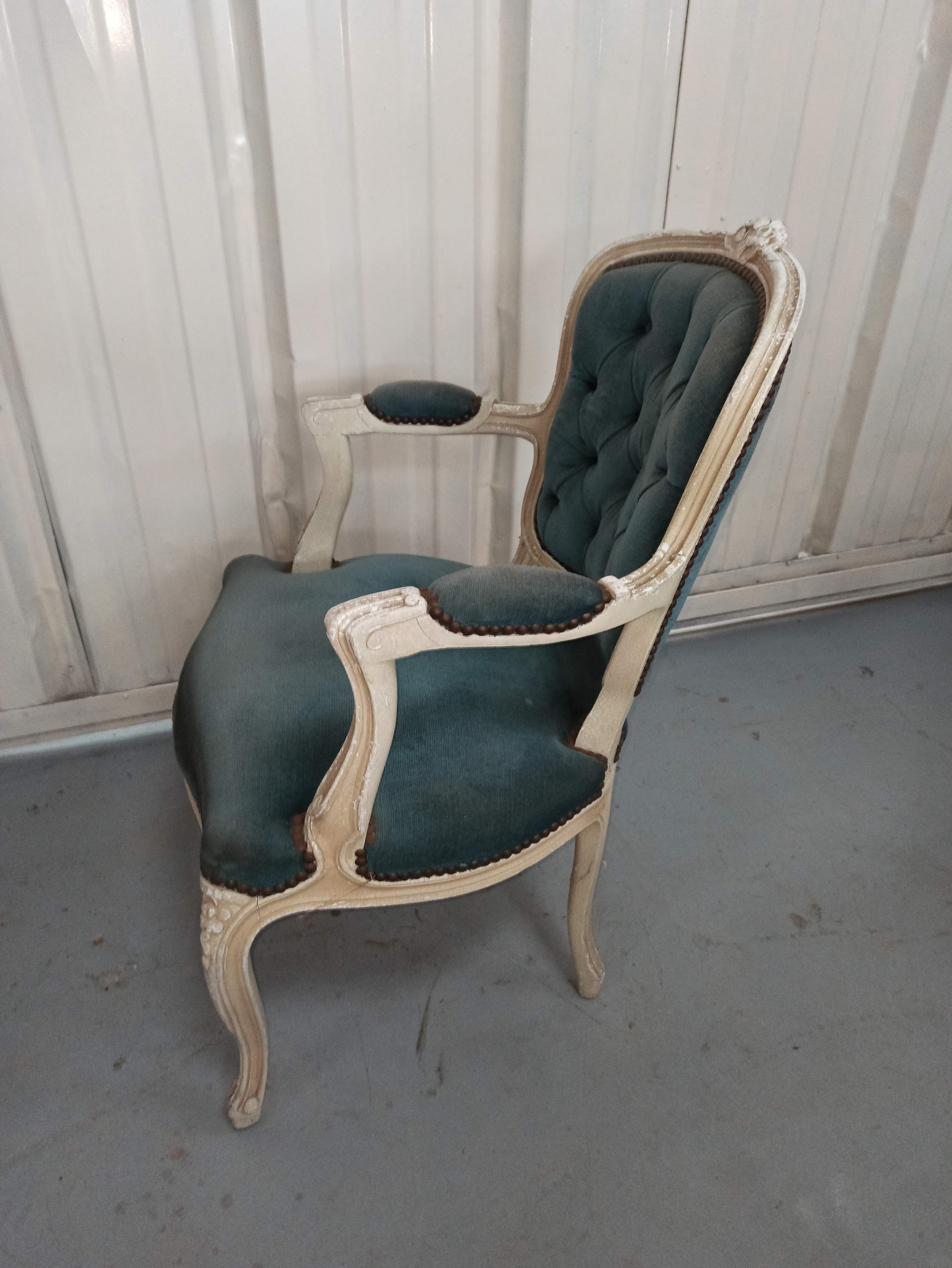 Louis XV armchair in old blue velvet