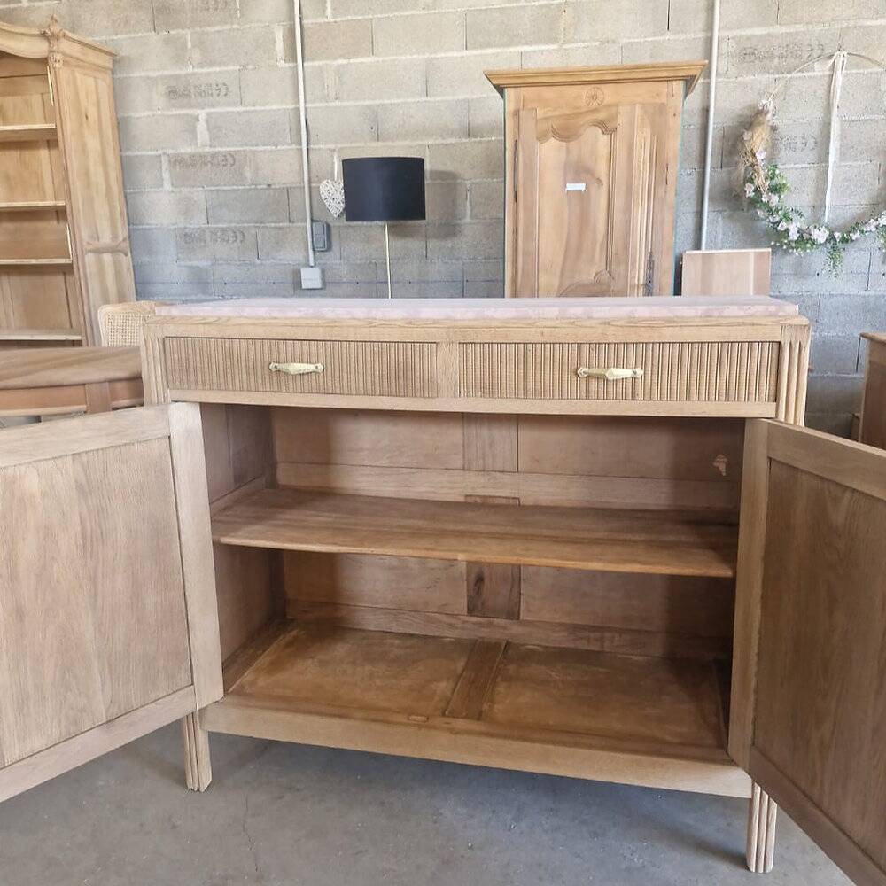 Art Deco buffet in pink marble
