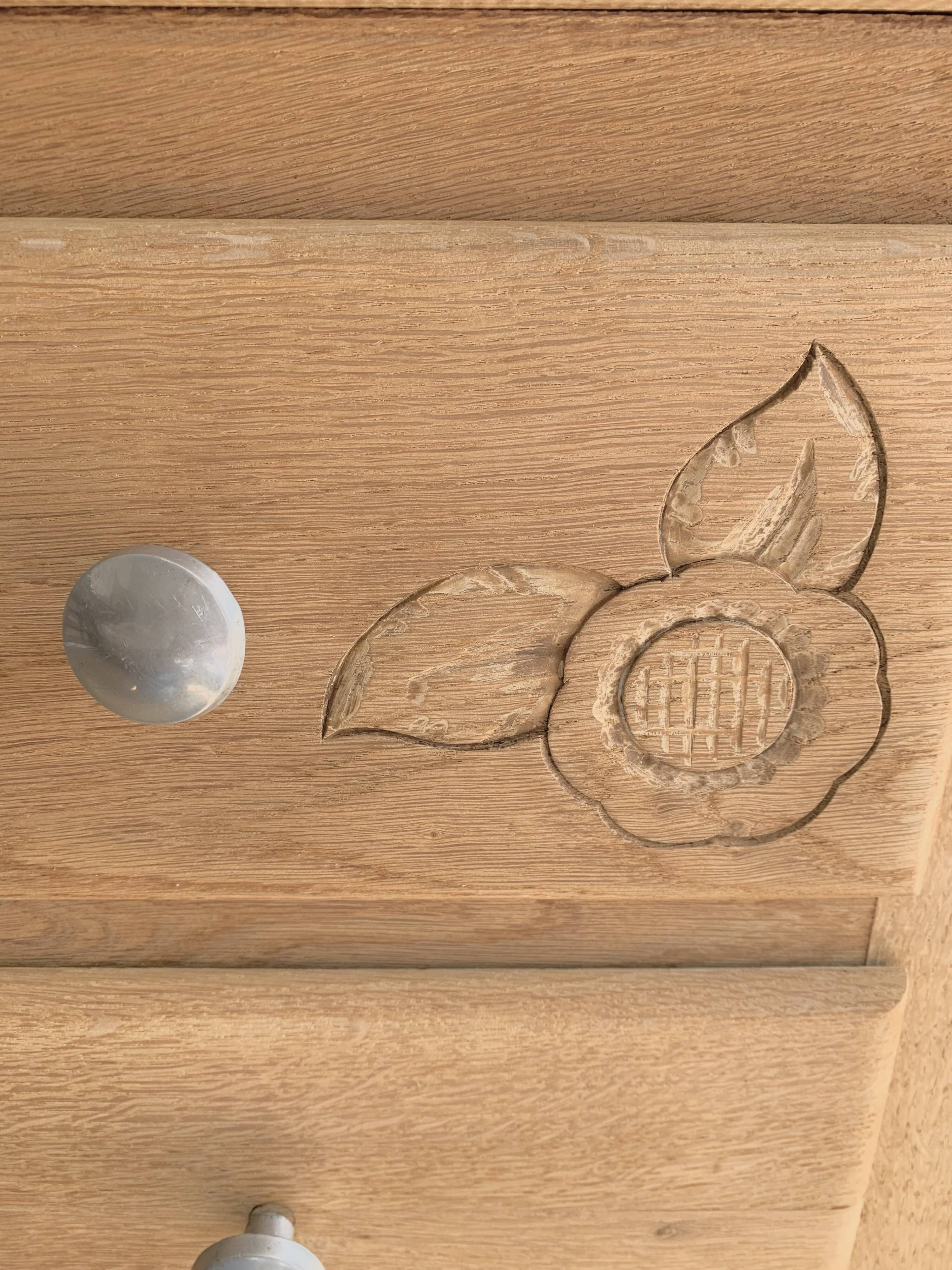 Art Deco chest of drawers