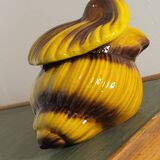 Shell gravy boat