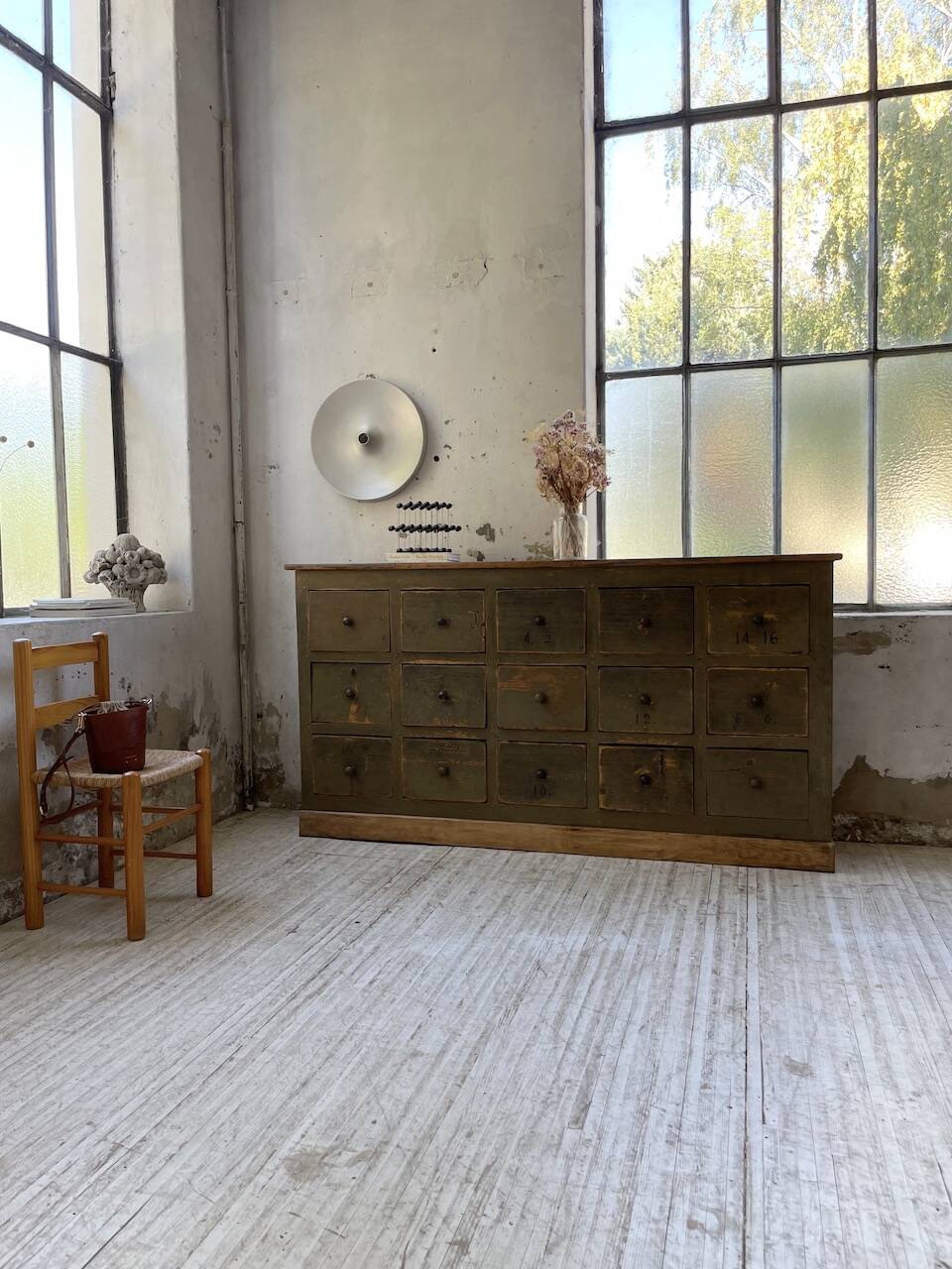 Green patina workshop furniture