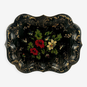 Black lacquered sheet metal top decorated with flowers