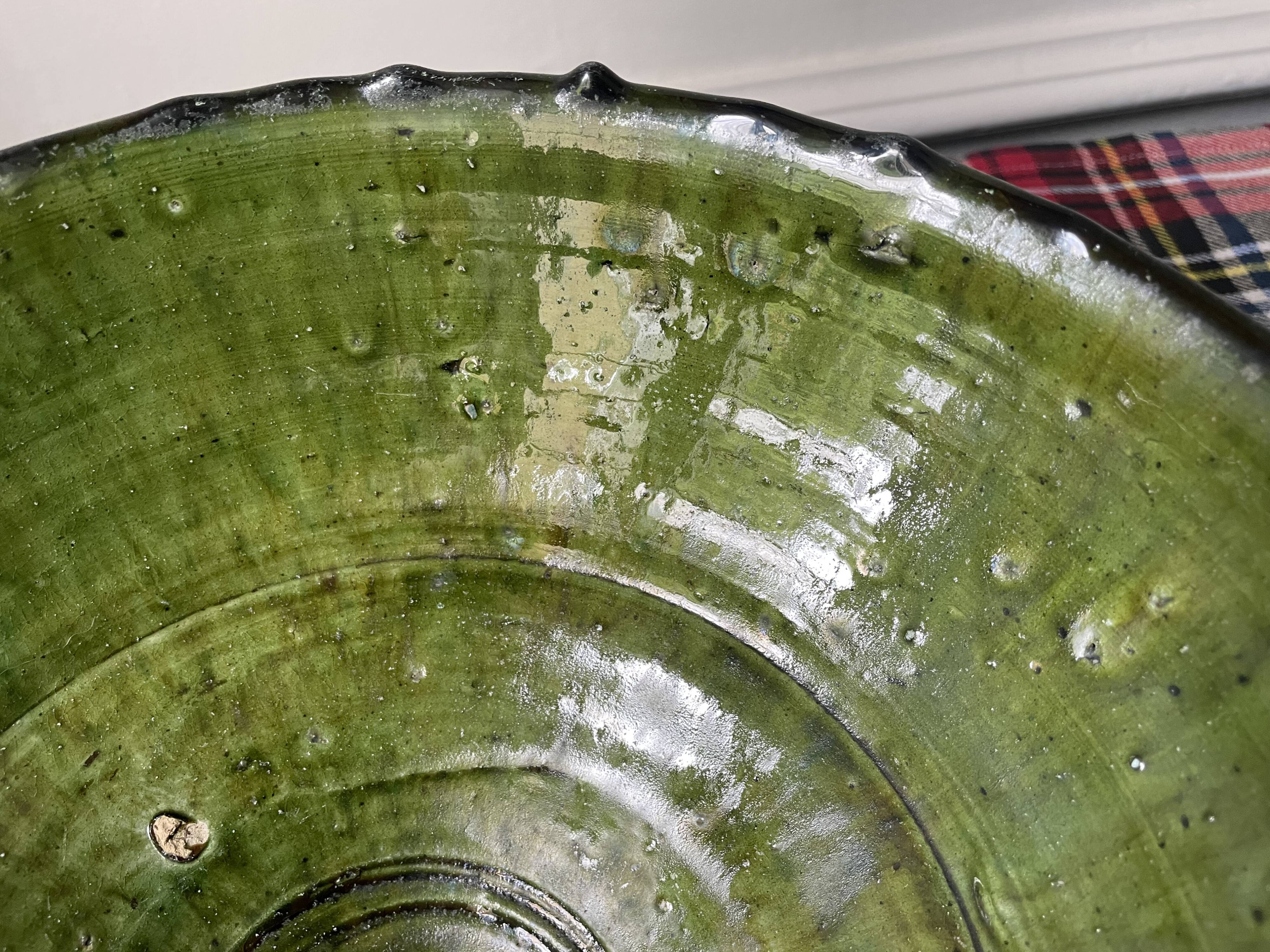 Emerald green Tamegroute salad bowl D28