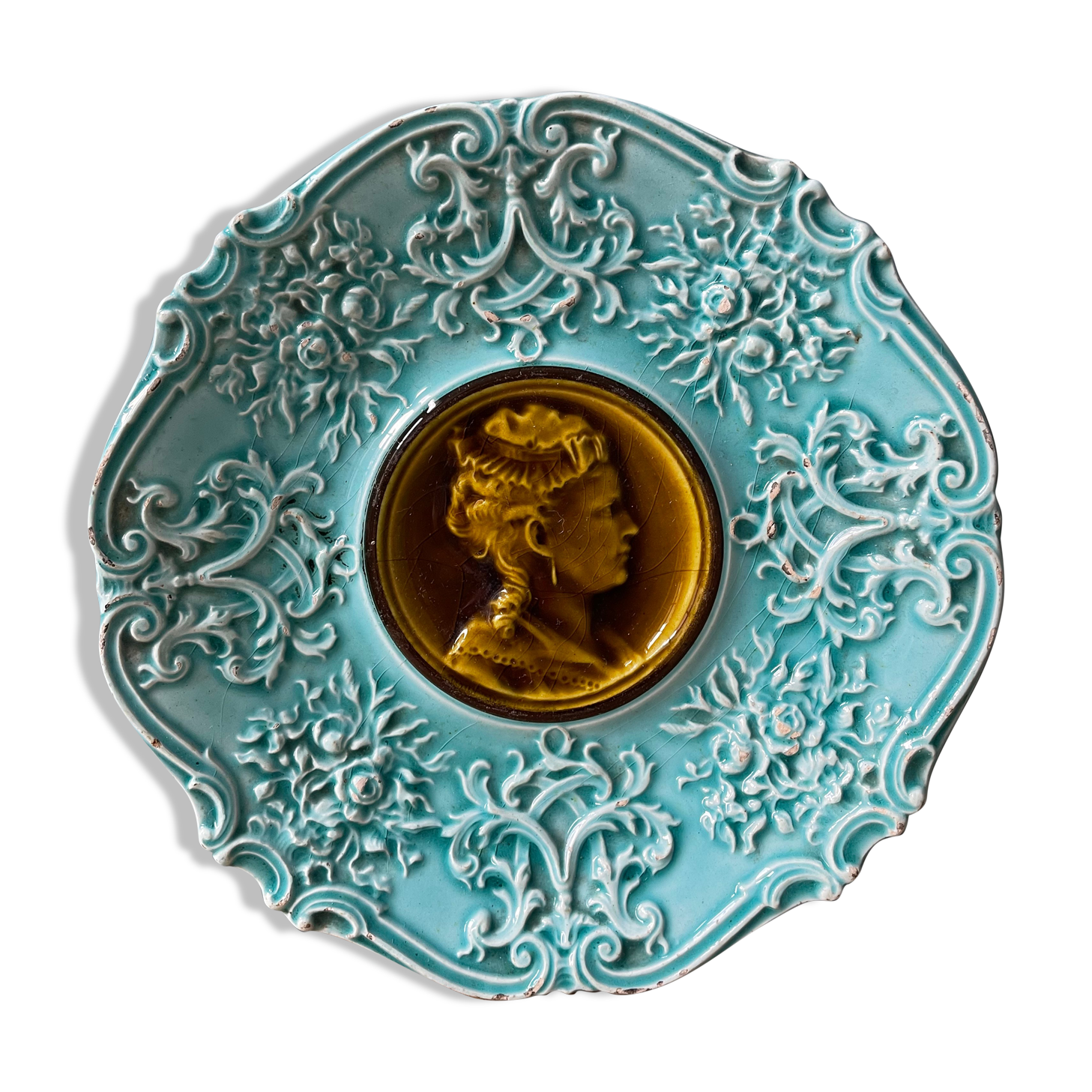 Old plate in slurry, Villeroy and Boch