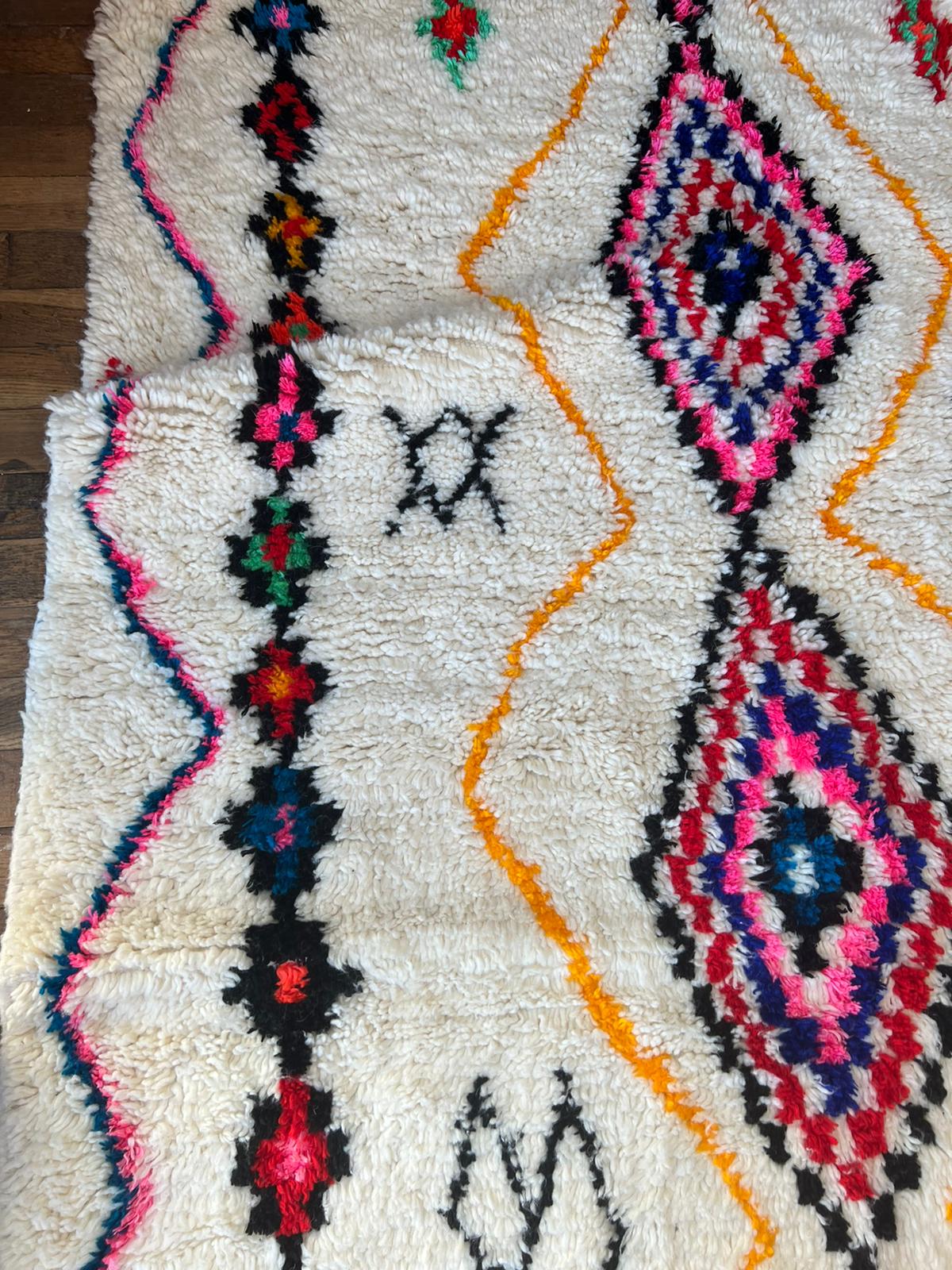 Carpet 142cm x 250cm