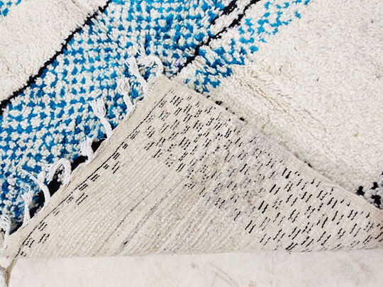 Moroccan Berbere Carpet 260x155cm