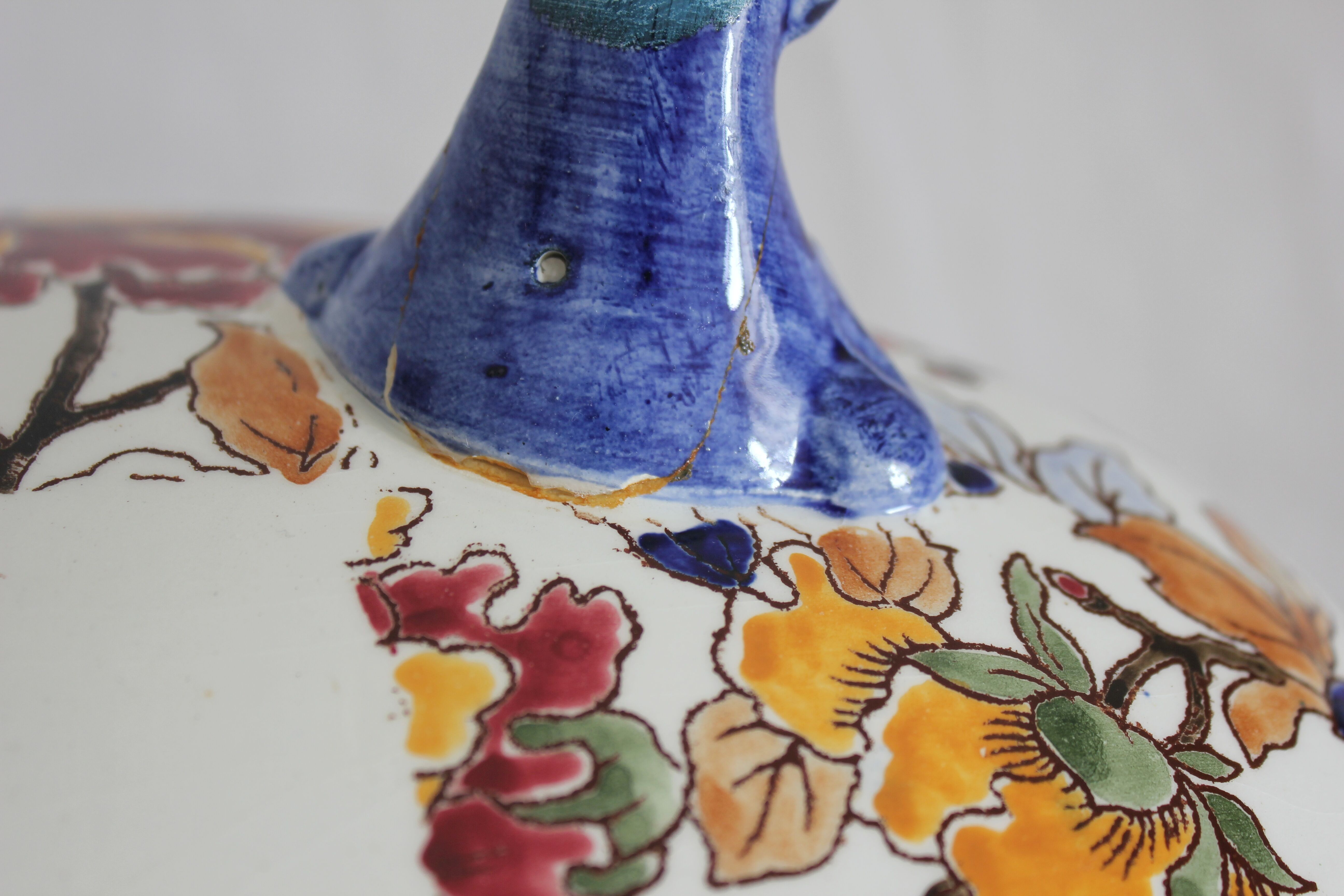Bernard planter with handles, Peonies, Gien earthenware