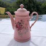 Floral pattern coffee maker