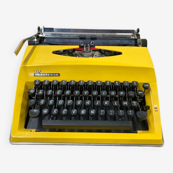 Machine à écrire Contessa de Luxe Triumph 1970 jaune
