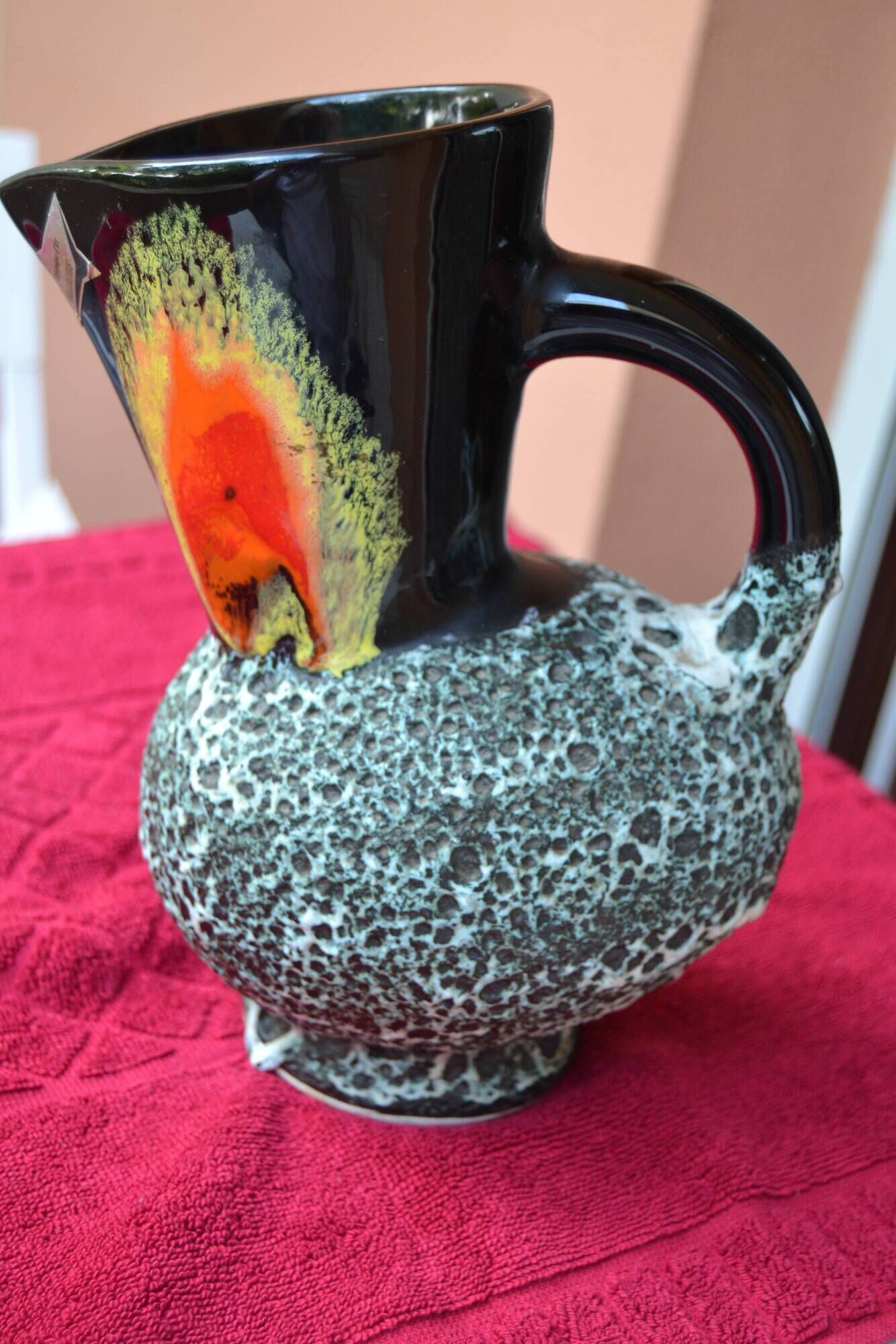 Vallauris moonstone pot from the 1950s with signature