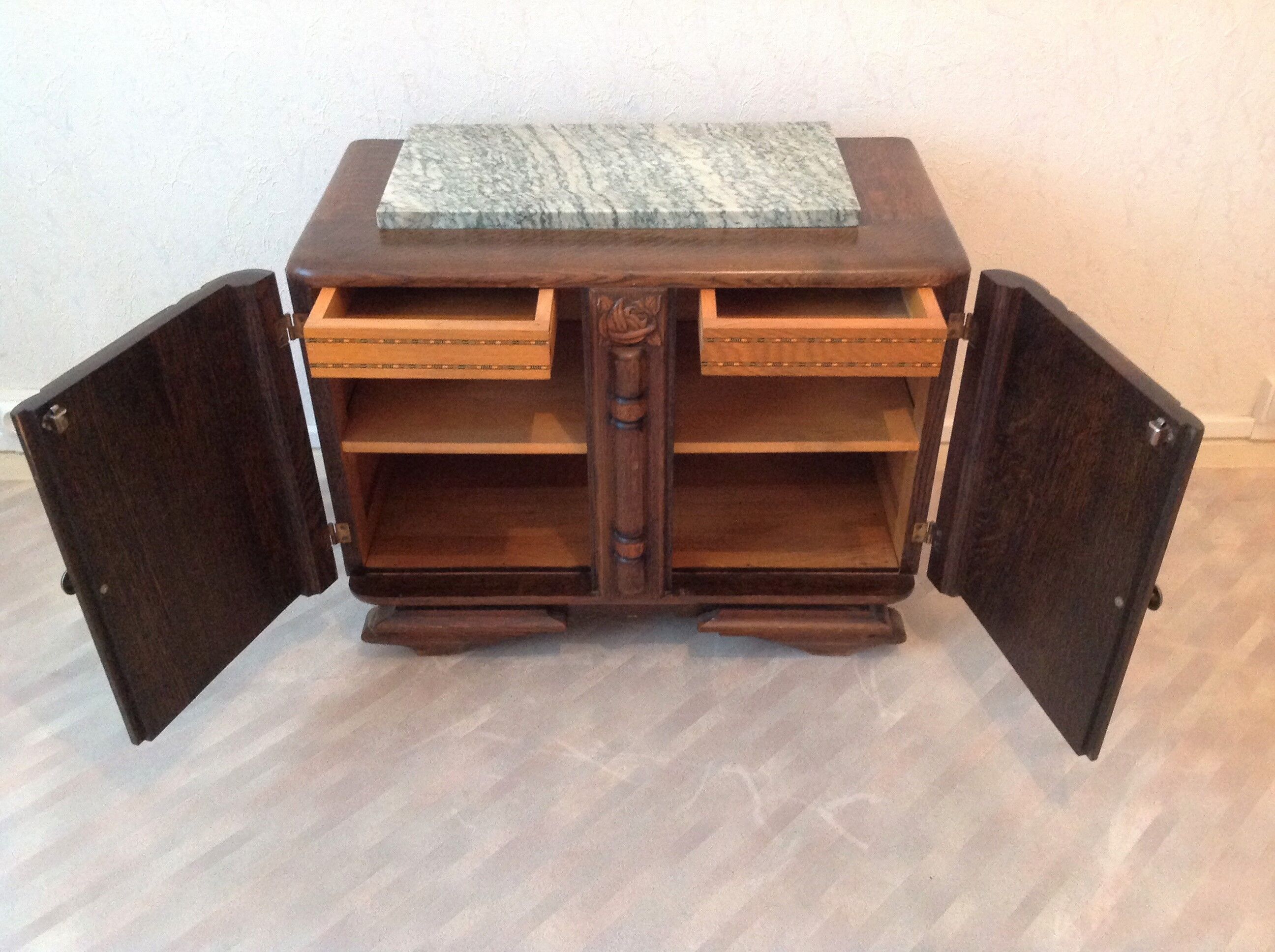 50/60 oak two-door bedside table