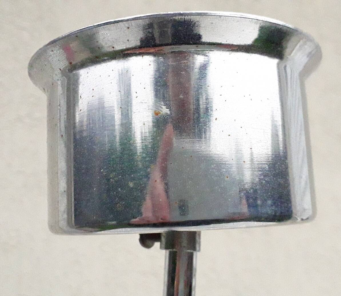 Metal and glass suspension