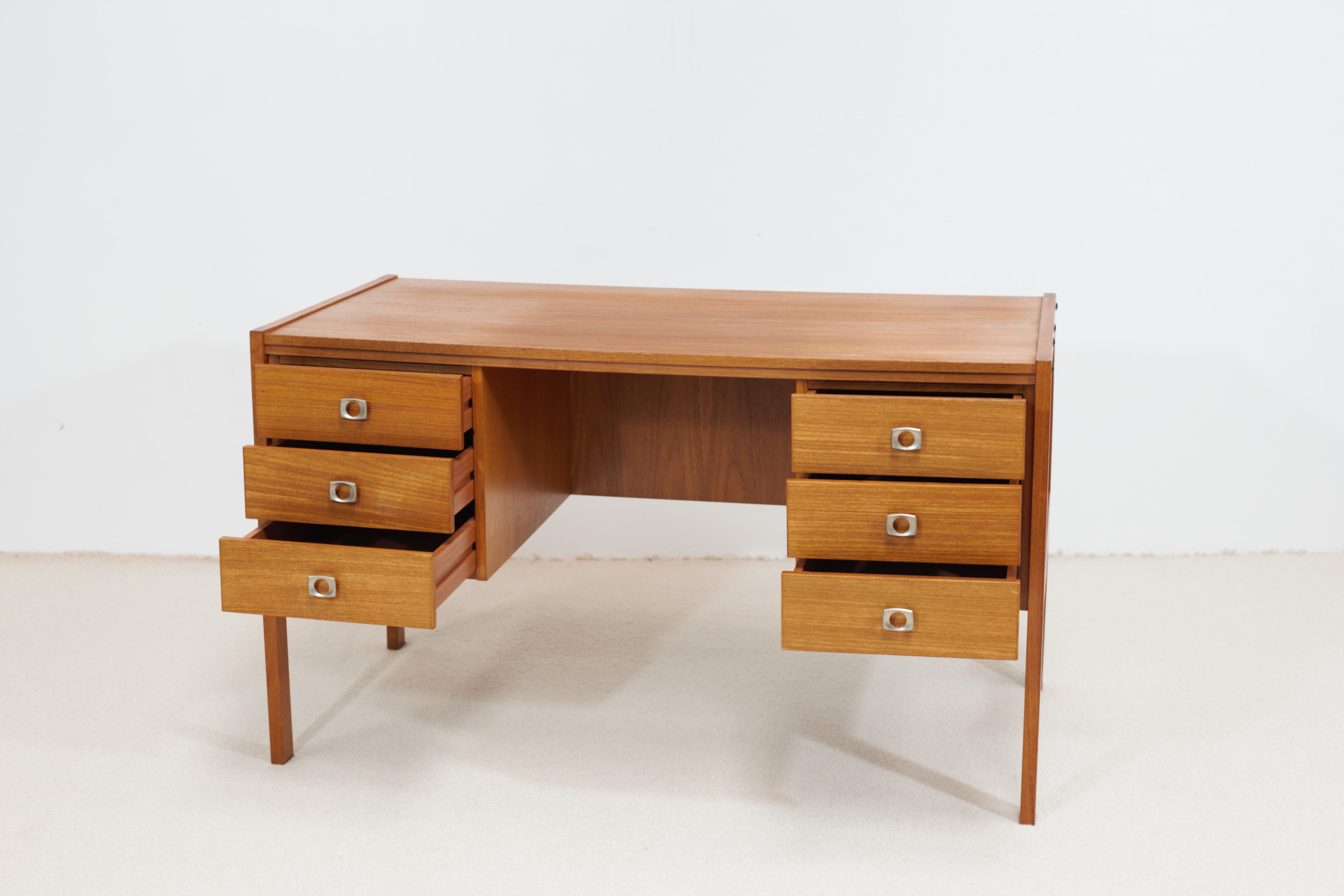 Danish office in teak