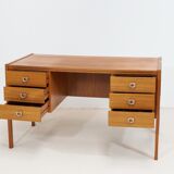 Danish office in teak