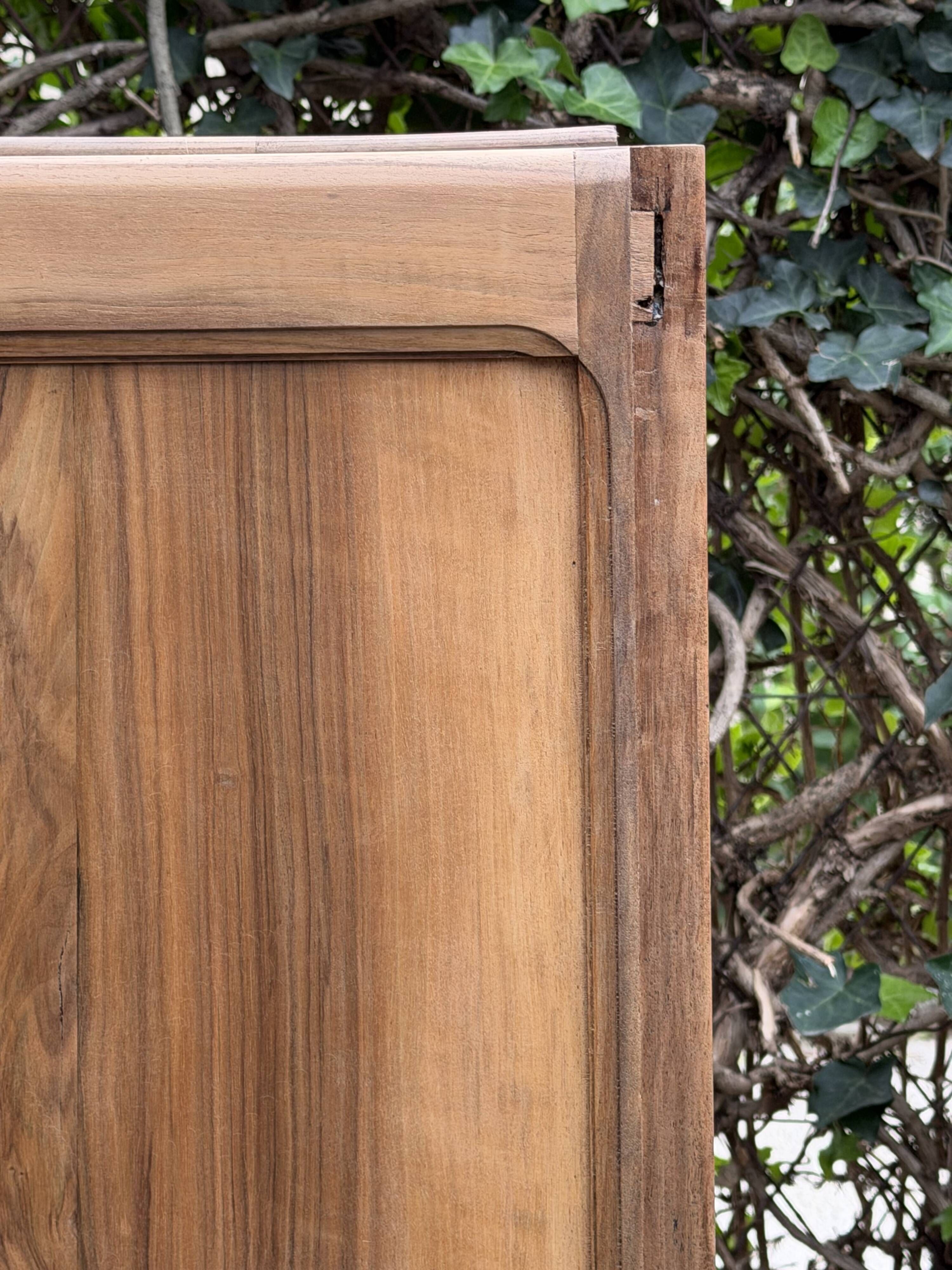 Rare pair of Art Deco glass columns in solid walnut – renovated