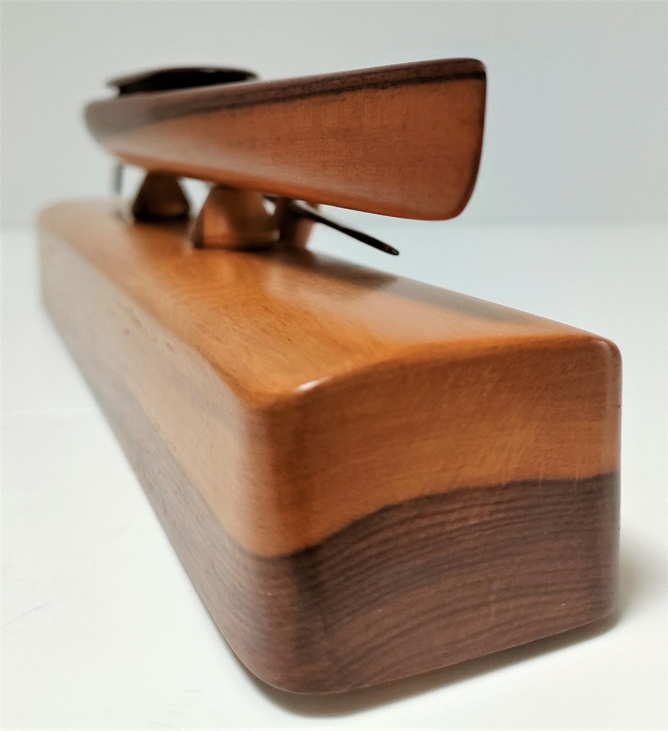 Kayak scale model violet wood