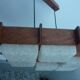 Plafonnier vintage en teck et perspex xl