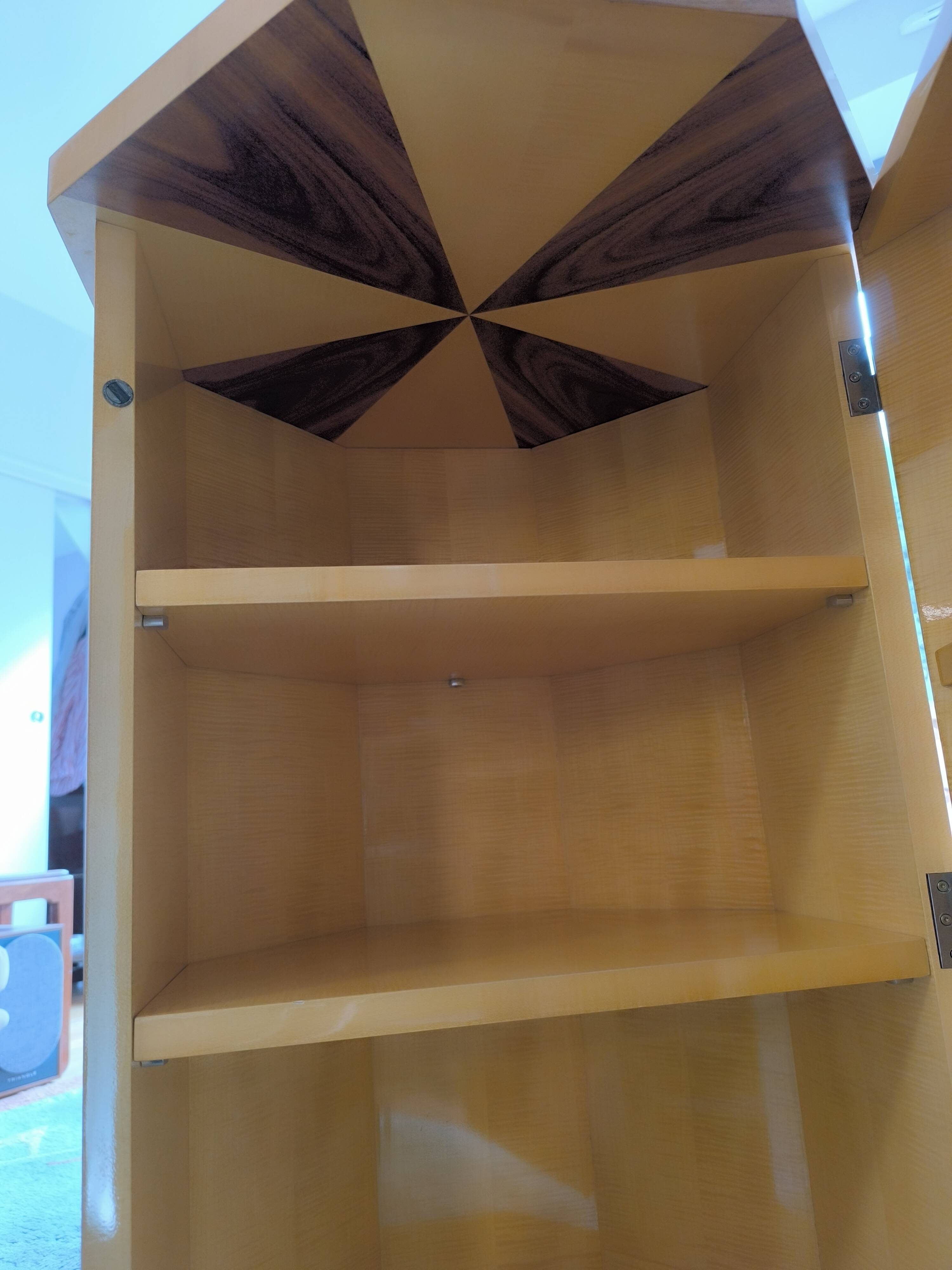 Postmodern octagonal gueridon in sycamore and rosewood, 1980–1990