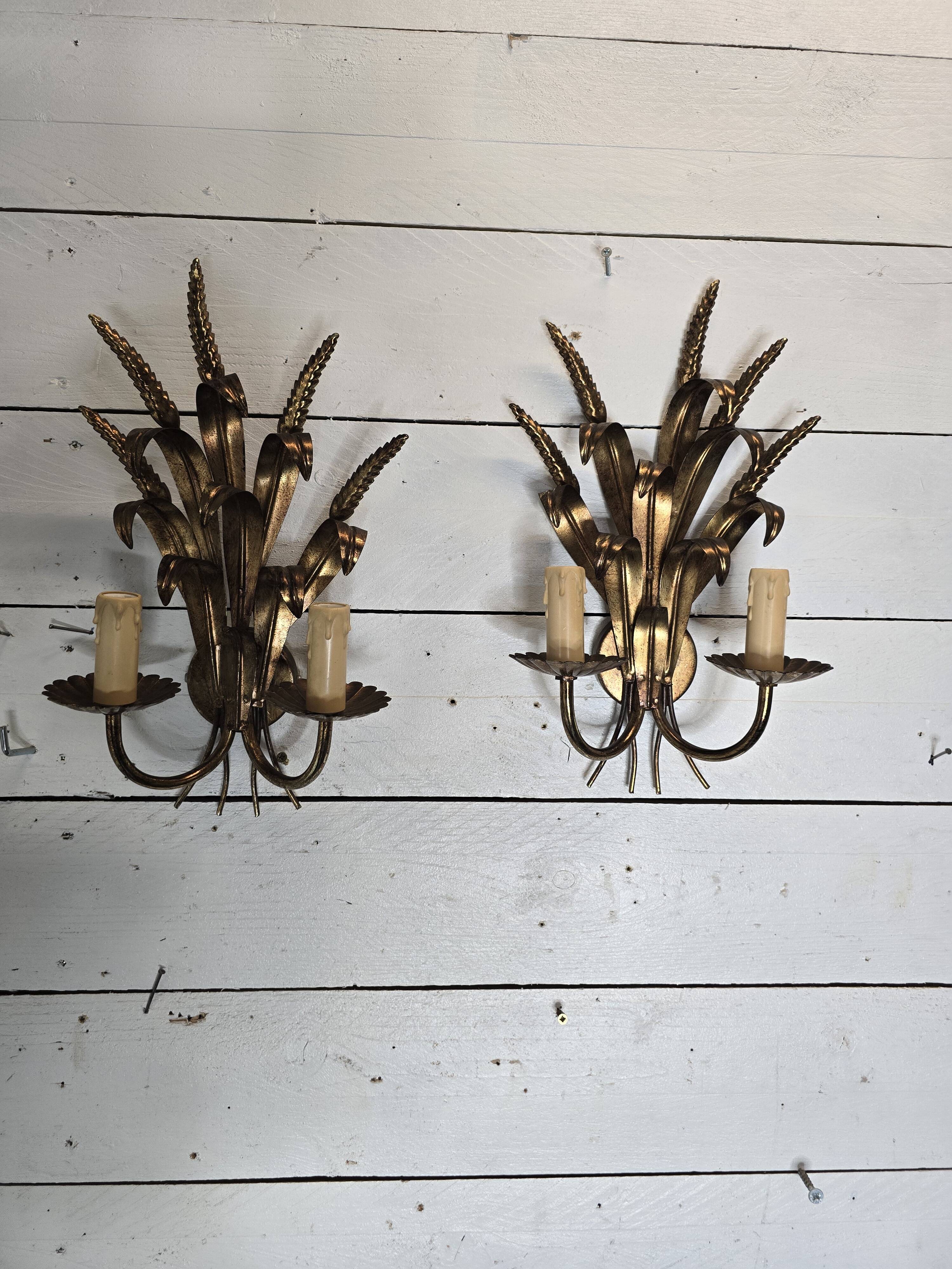 Pair of wheat ear wall lights from the 70s