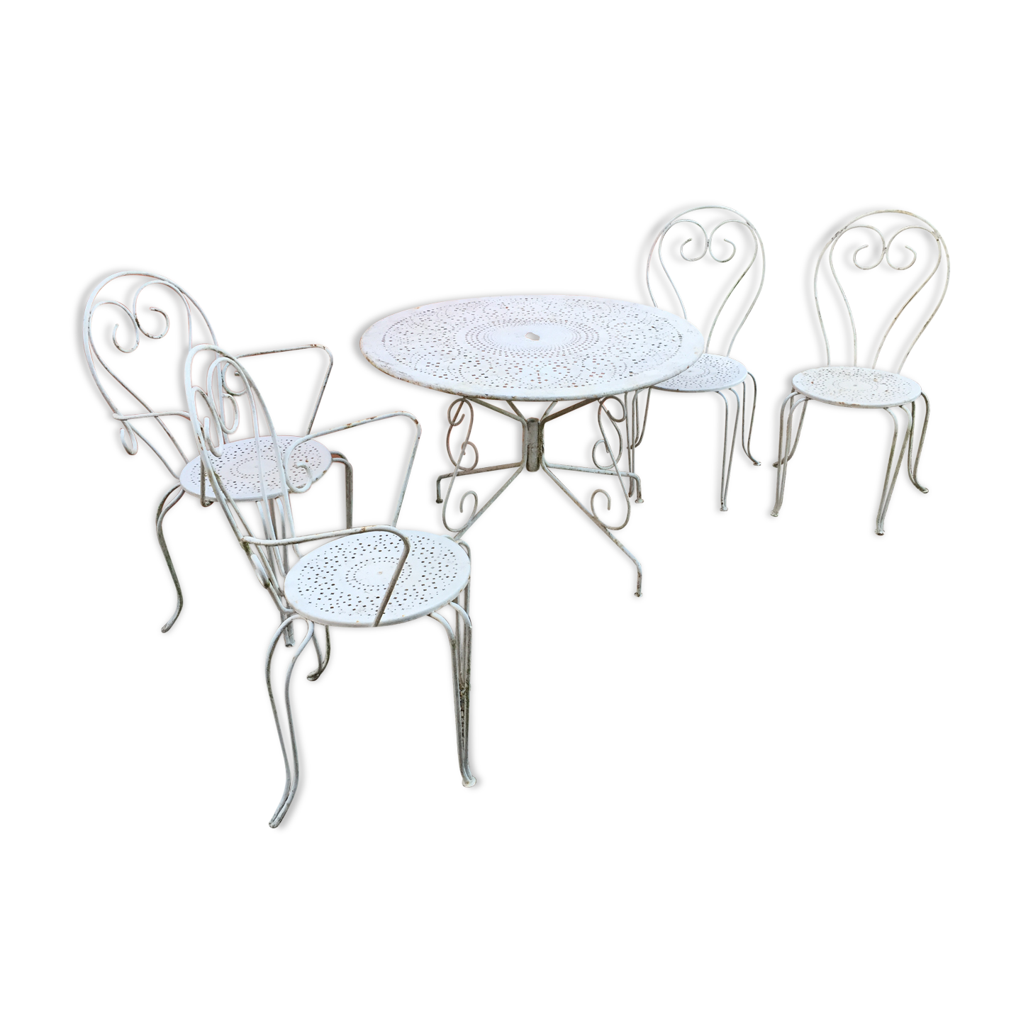 Lounge in old wrought iron