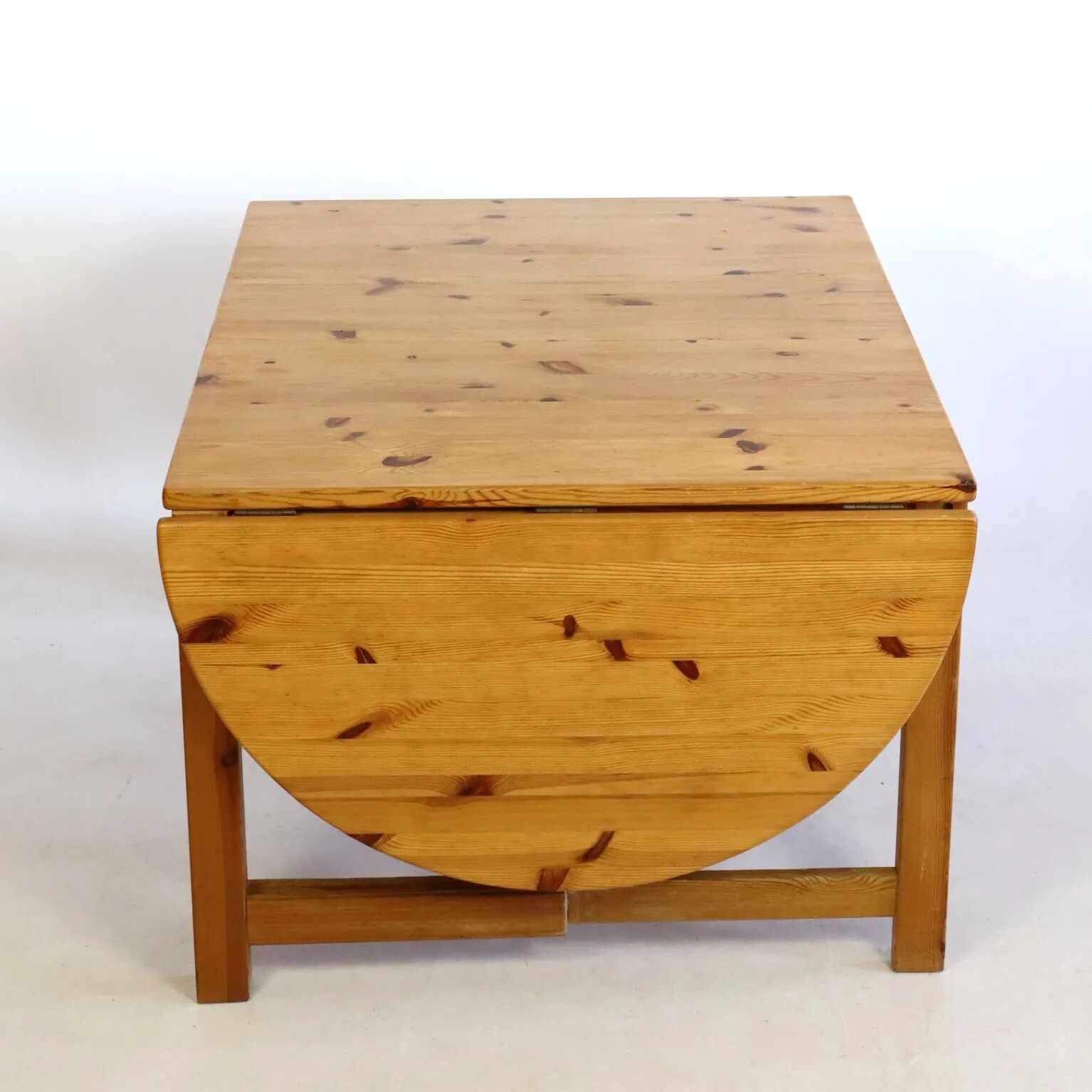 Table à manger en pin de Karin Moberg années 70