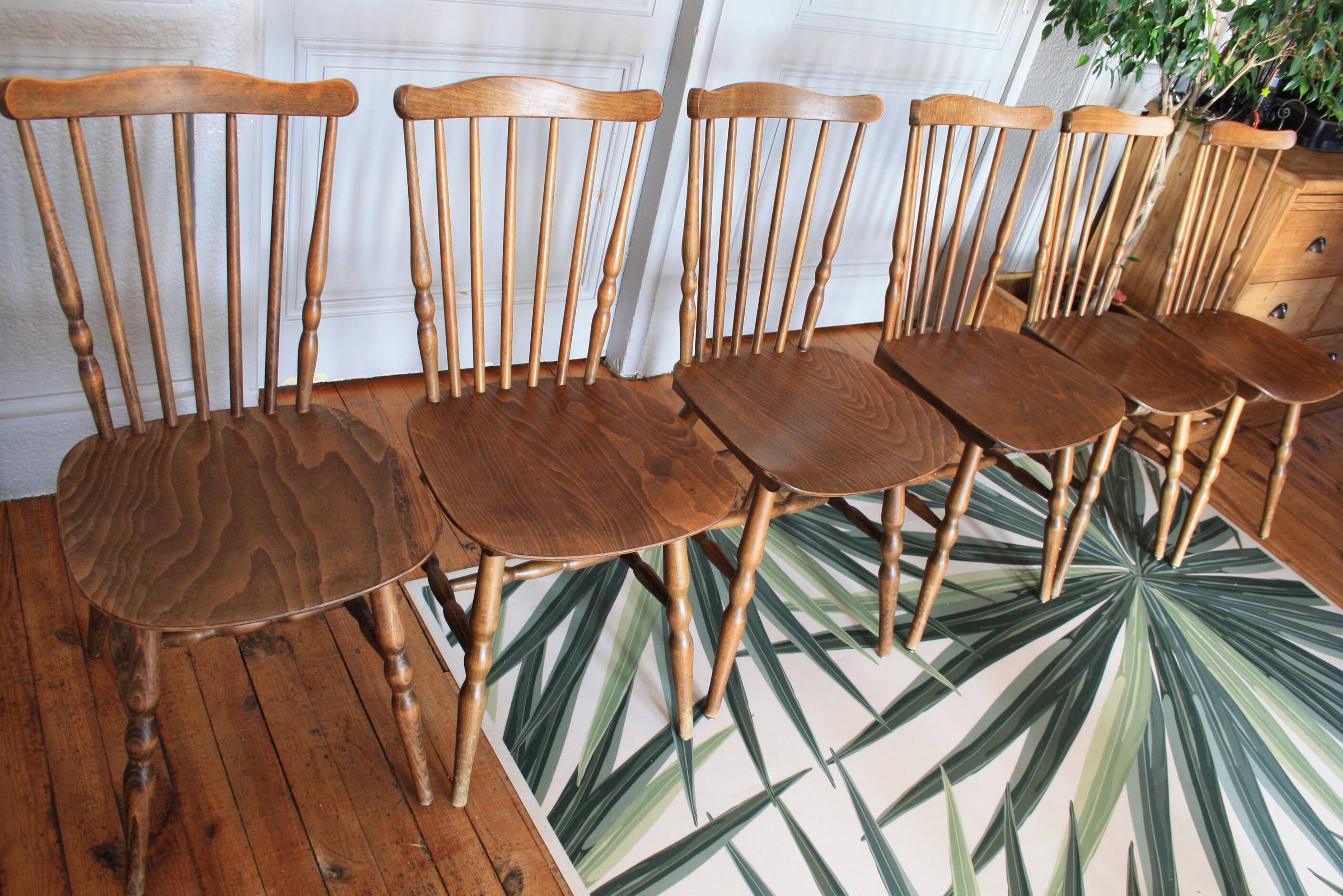 Set of 4 Tacoma Baumann bistro chairs