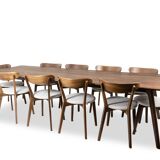 Walnut dining room set. 21st century.