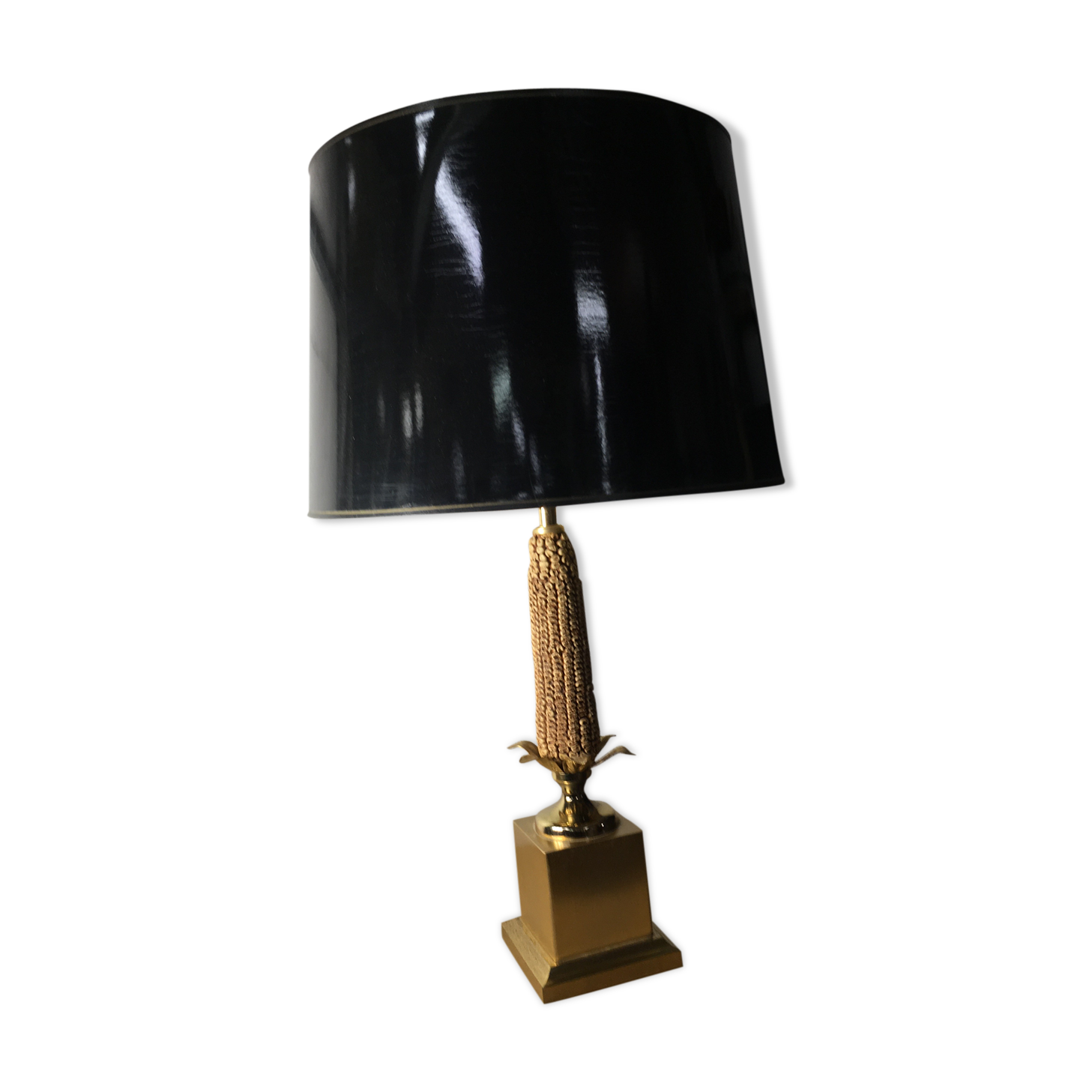 Vintage corn cob lamp
