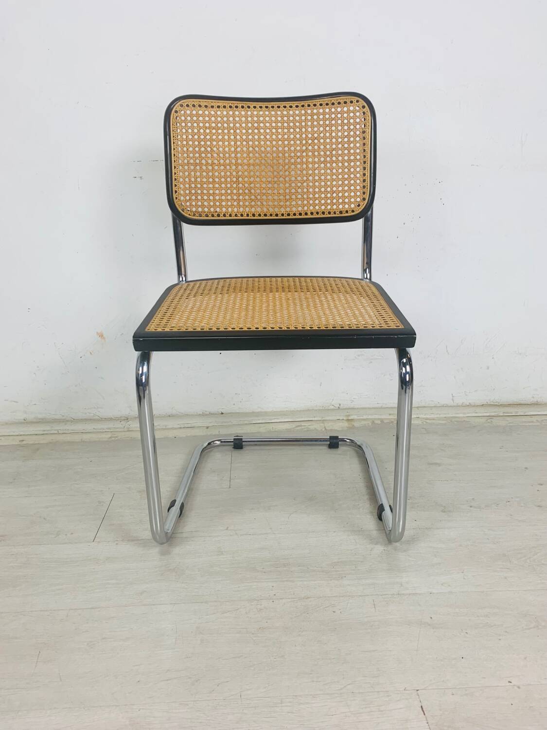 Cesca b32 chair by Marcel Breuer