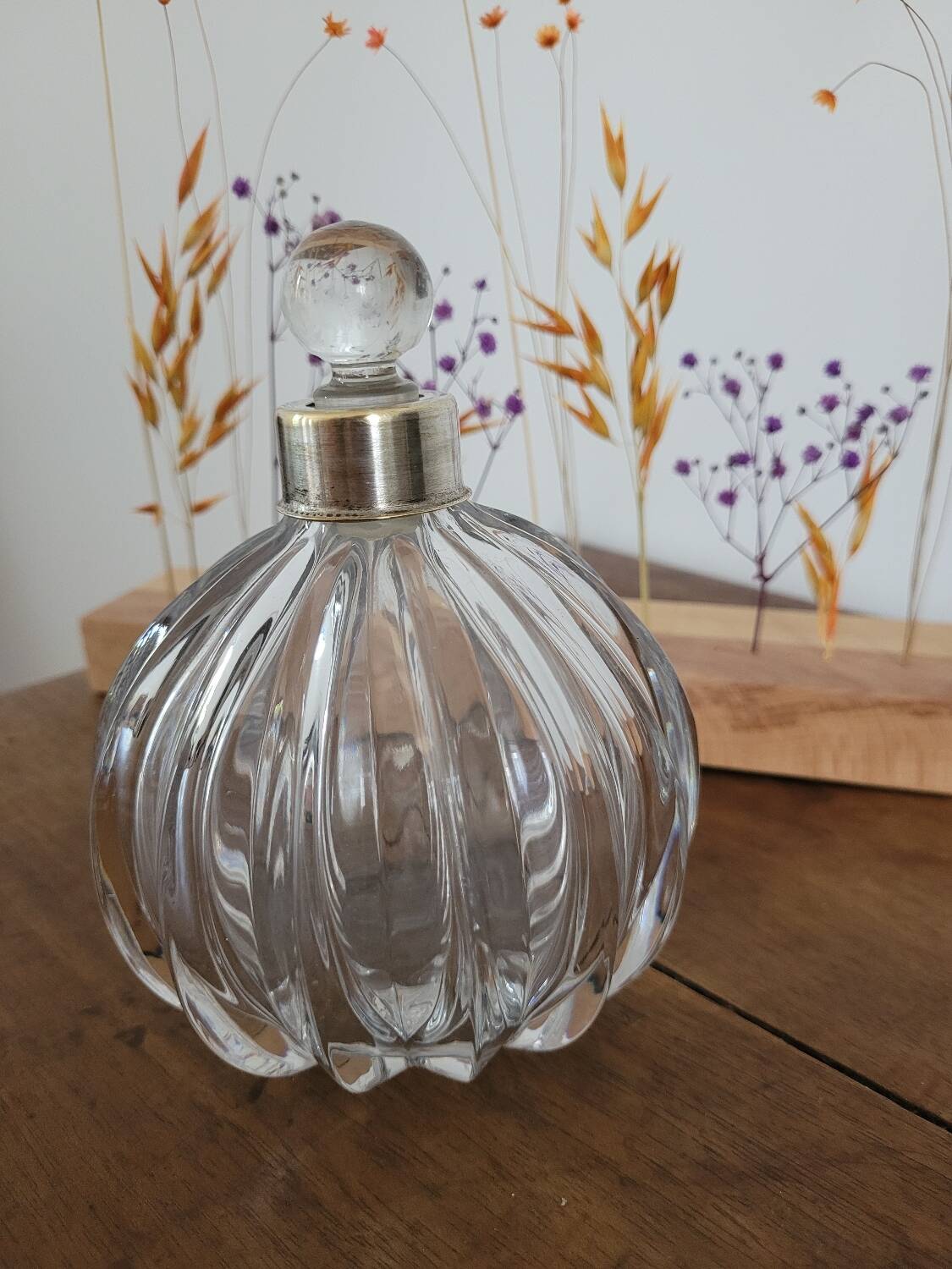 Wide-sided crystal bottle
