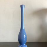 Blue soliflore in opaline