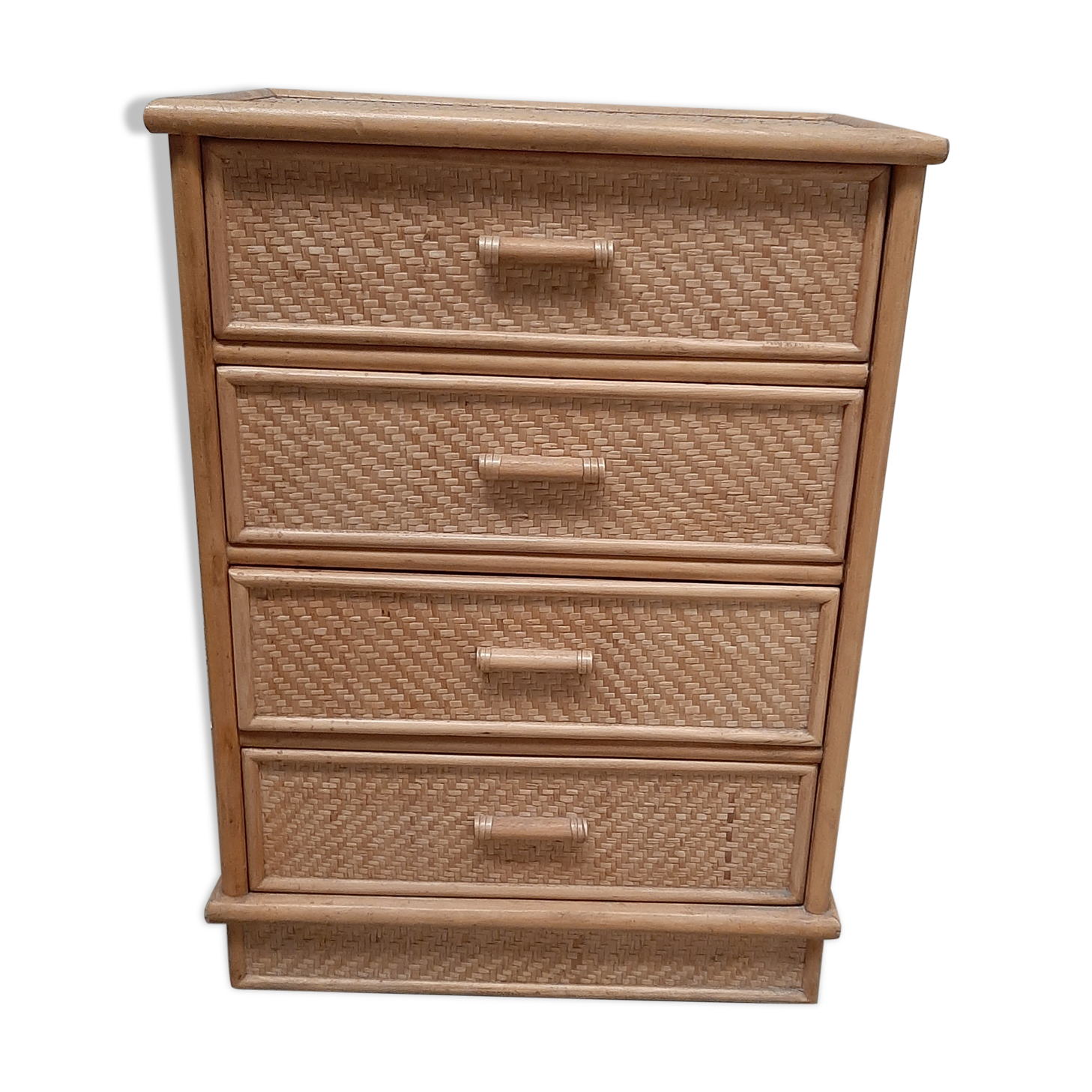 Rattan dresser