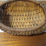 Wicker duck basket