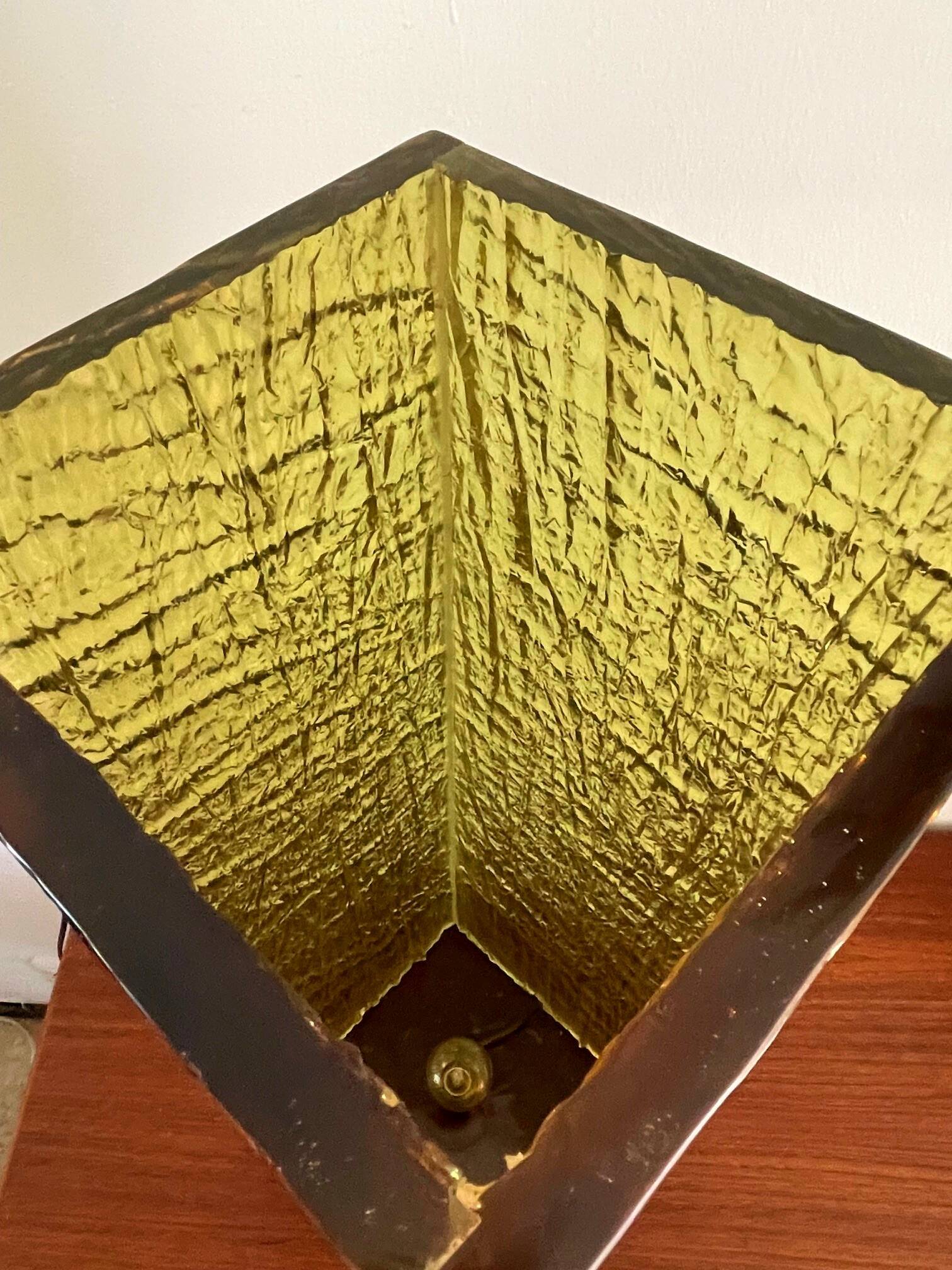 Design lamp in plexiglass