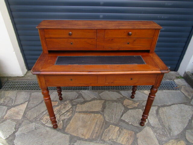 Old wooden stepped desk