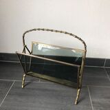 Magazine holder