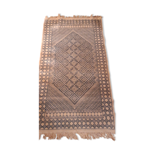Tapis en laine à franges, motifs