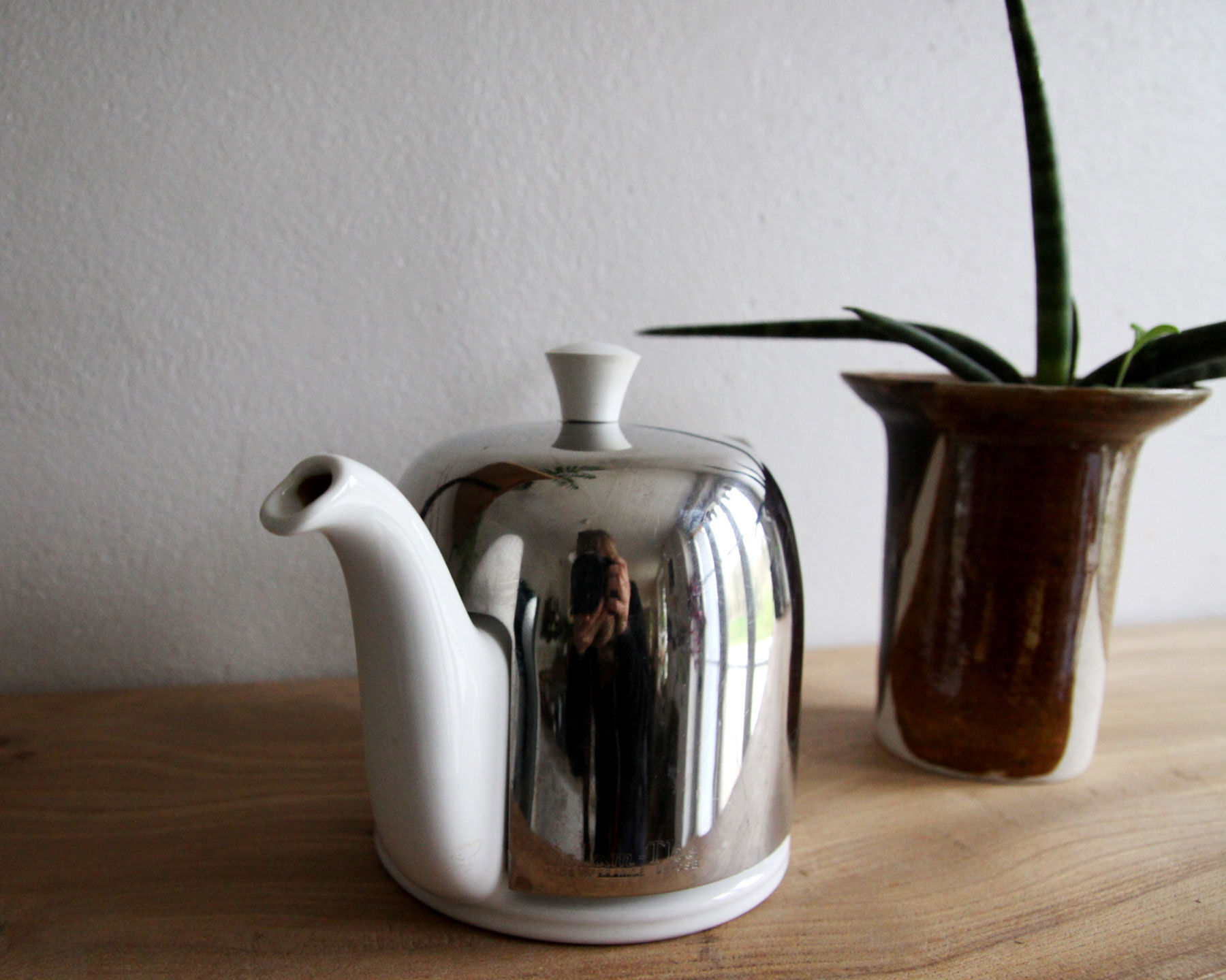 Porcelain Salam Teapot