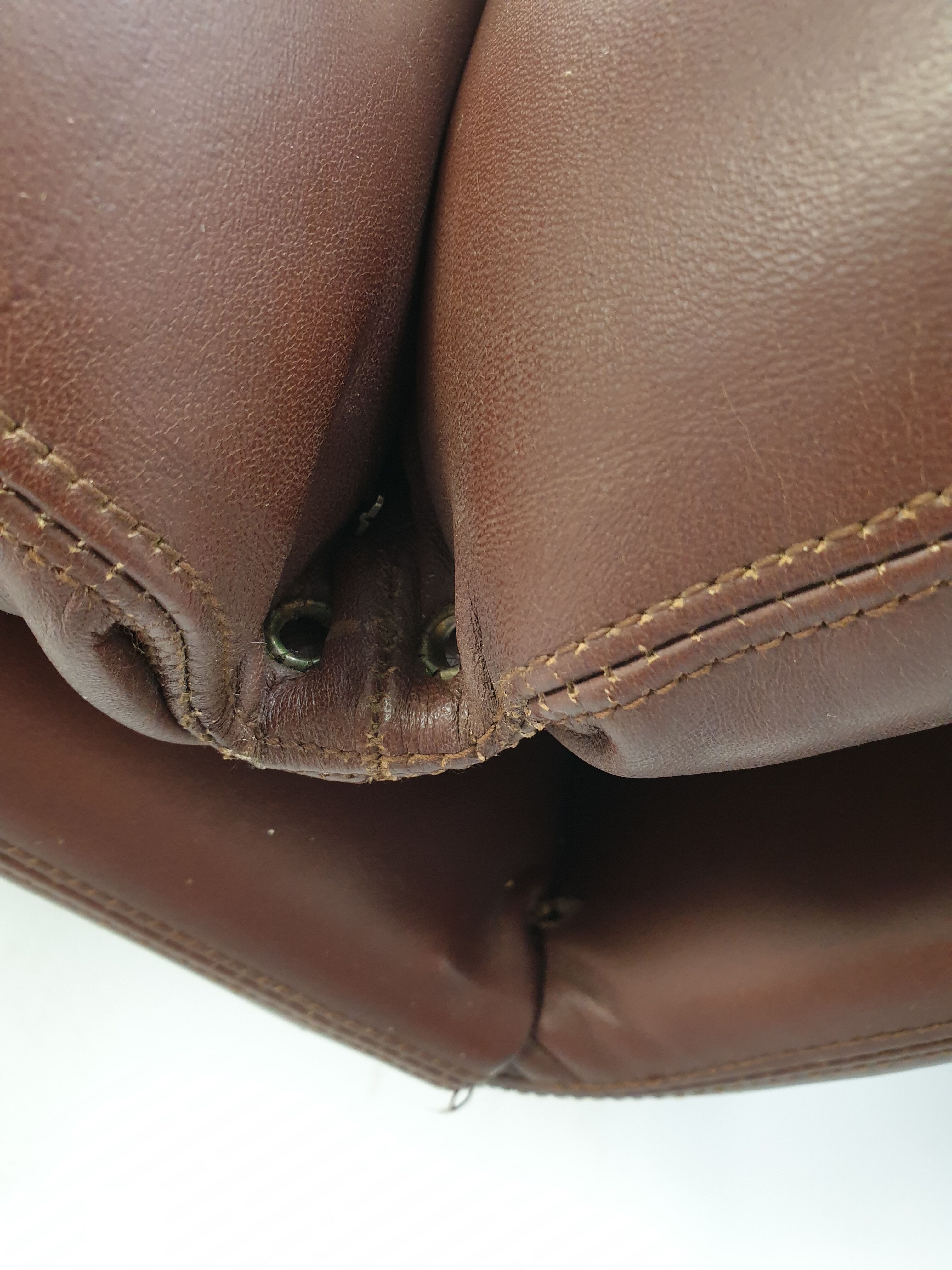 Vintage leather sofa by Kho Liang ie for Artifort, 1960s