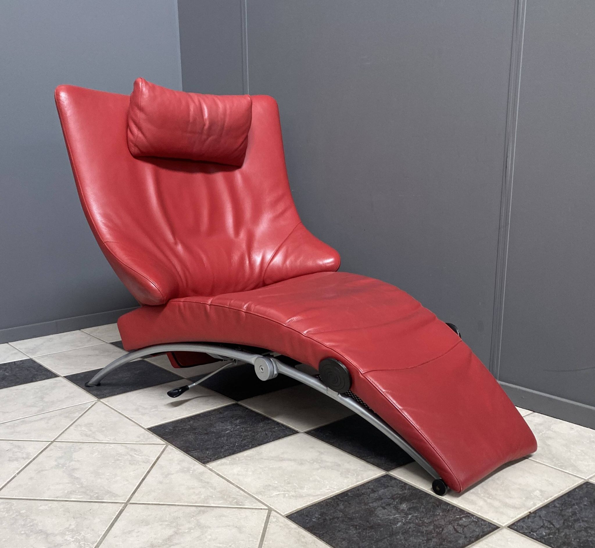Foldable red relax chair by Stefan Heiliger model Solo 699 for WK Wohnen