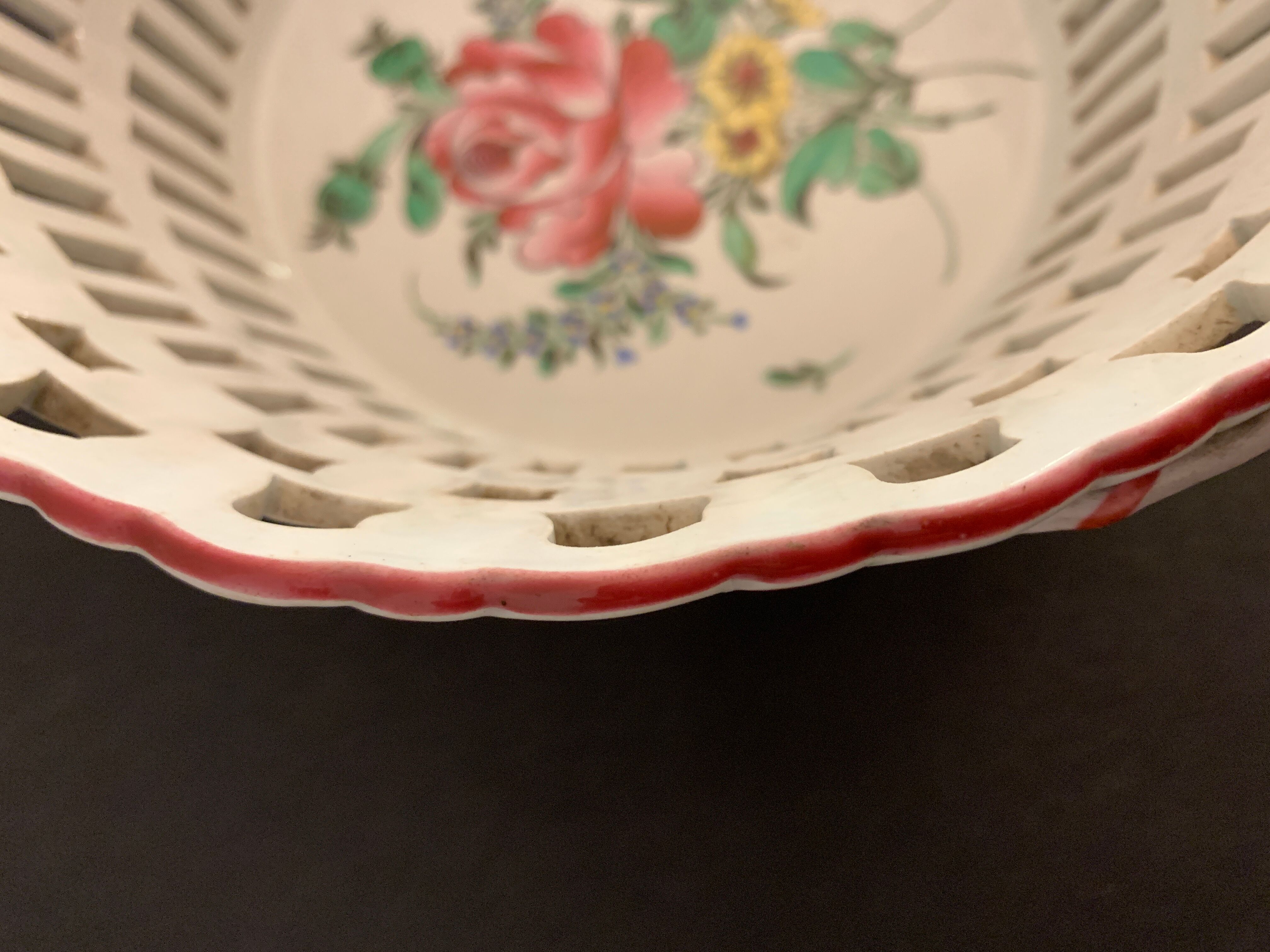 Fruit basket in fine polychrome earthenware KG Lunéville, 1900