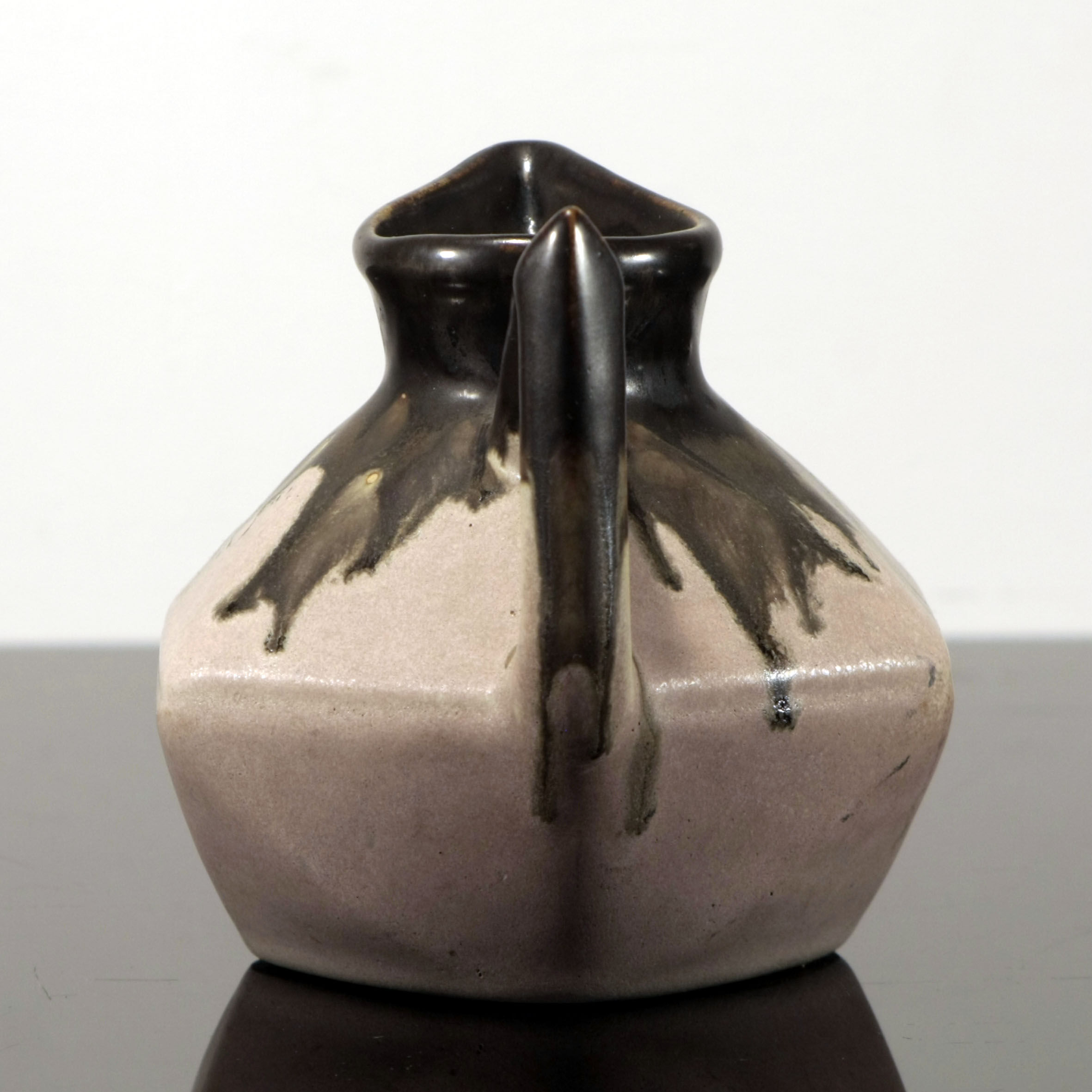 Pitcher art deco Gilbert Metenier